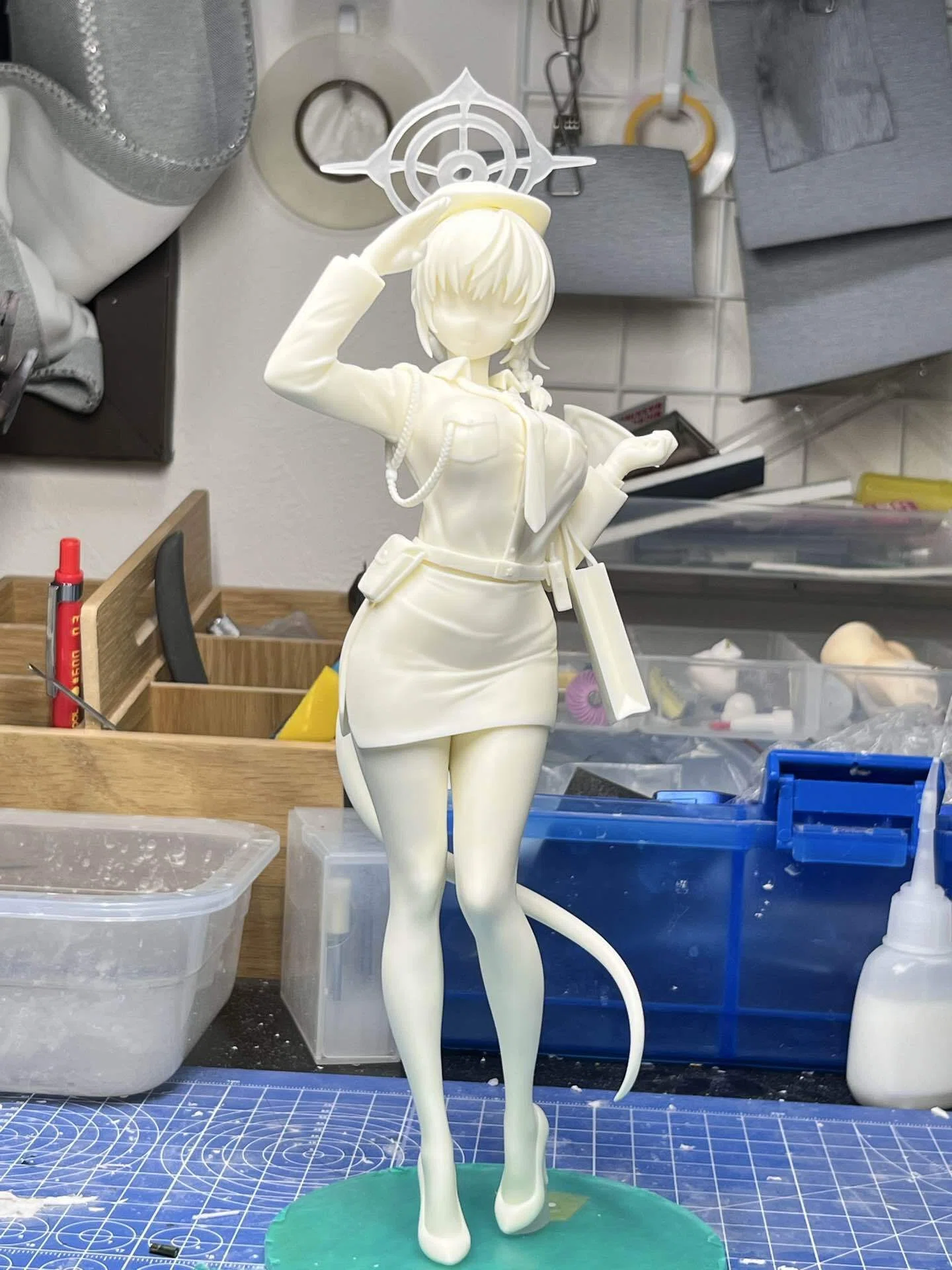 ガレージキット ブルーアーカイブ 黒舘ハルナ（警察服）制作｜お茶漬け