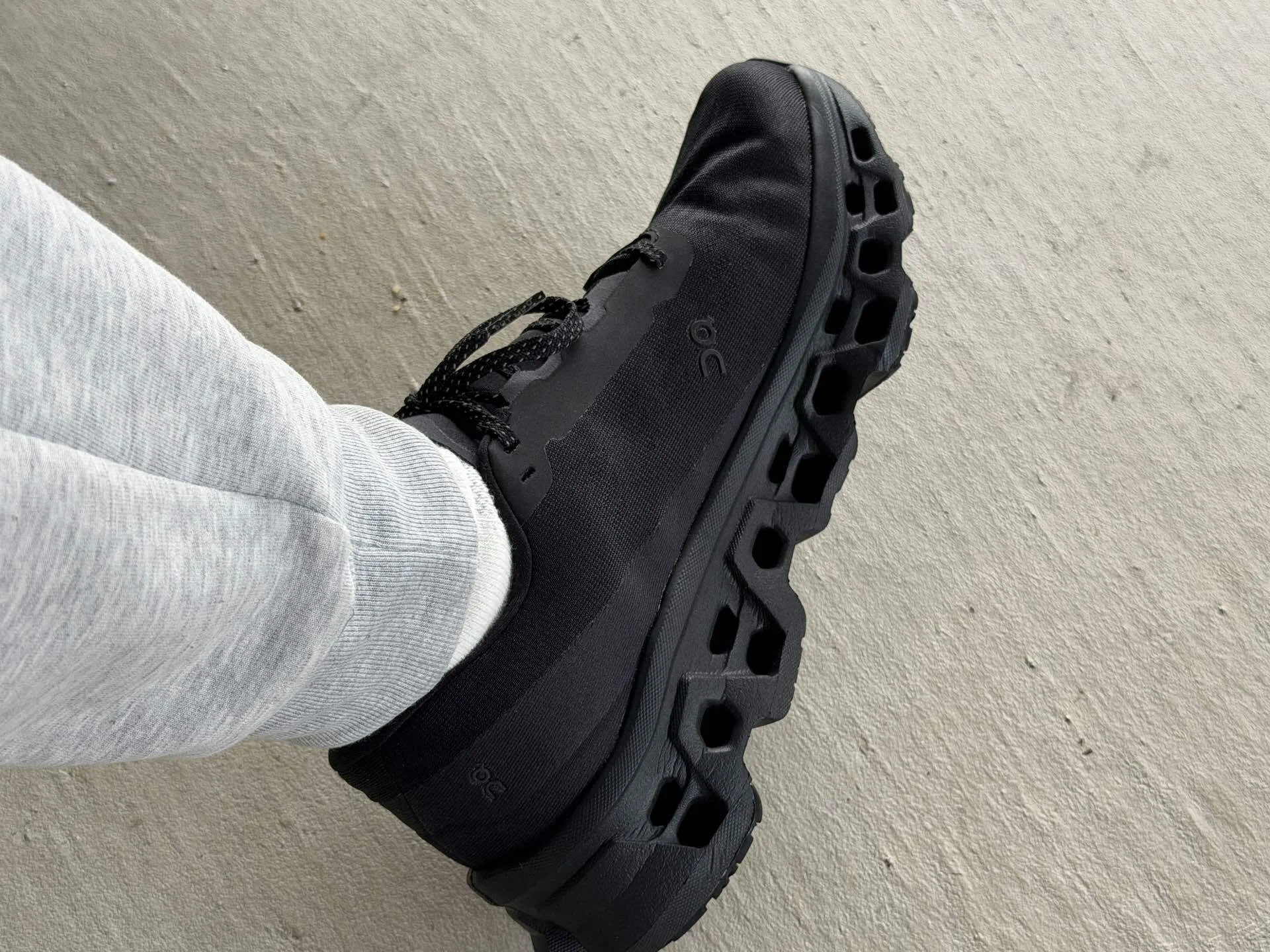 ON CLOUDMONSTER3ブラック スニーカー Men's Cloudmonster 3 | Black