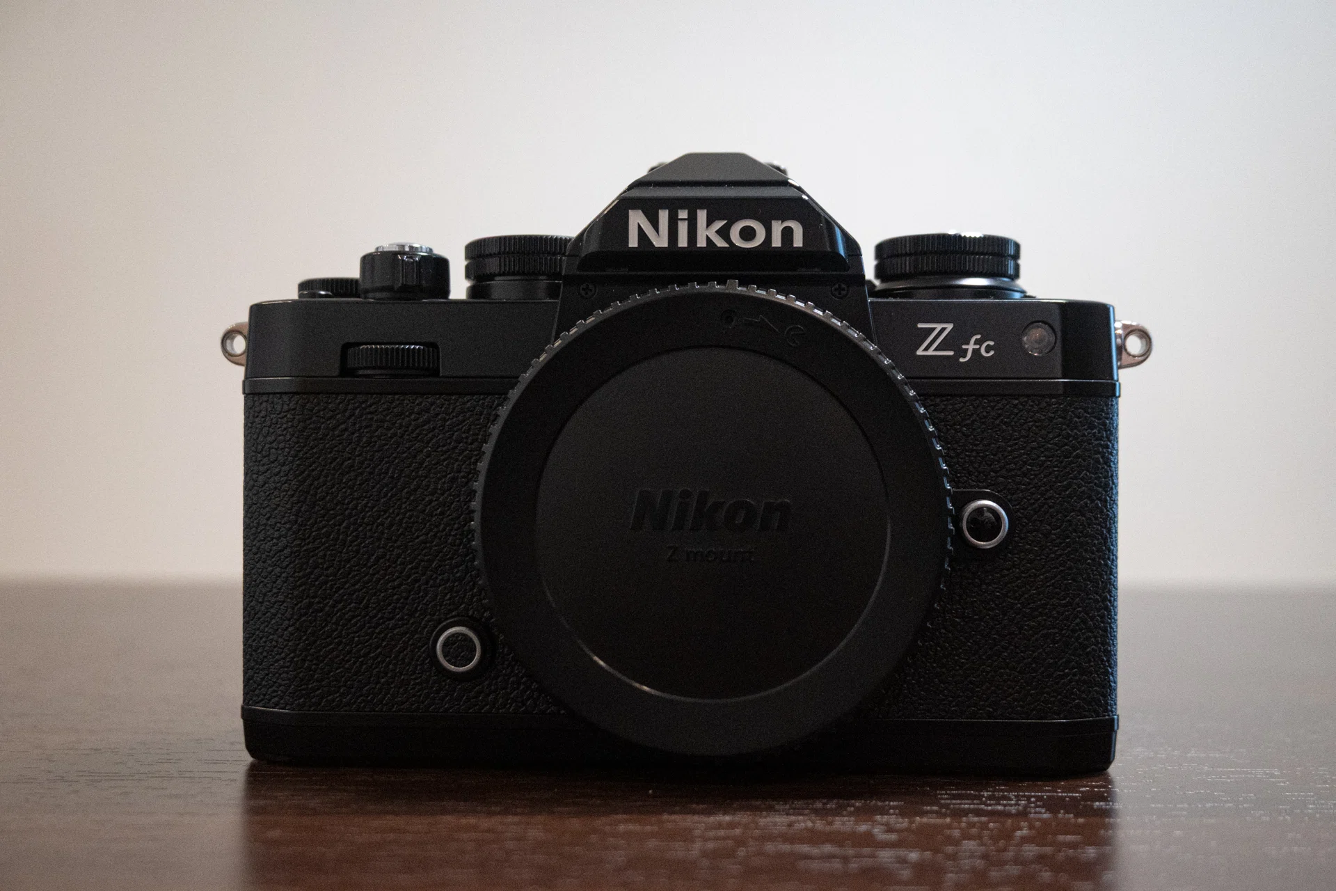Nikon Zfc with Teppei Kasanara レンズ付き Nikon Zfc with Teppei Kasanara レンズ付き Nikon Zfc with Teppei