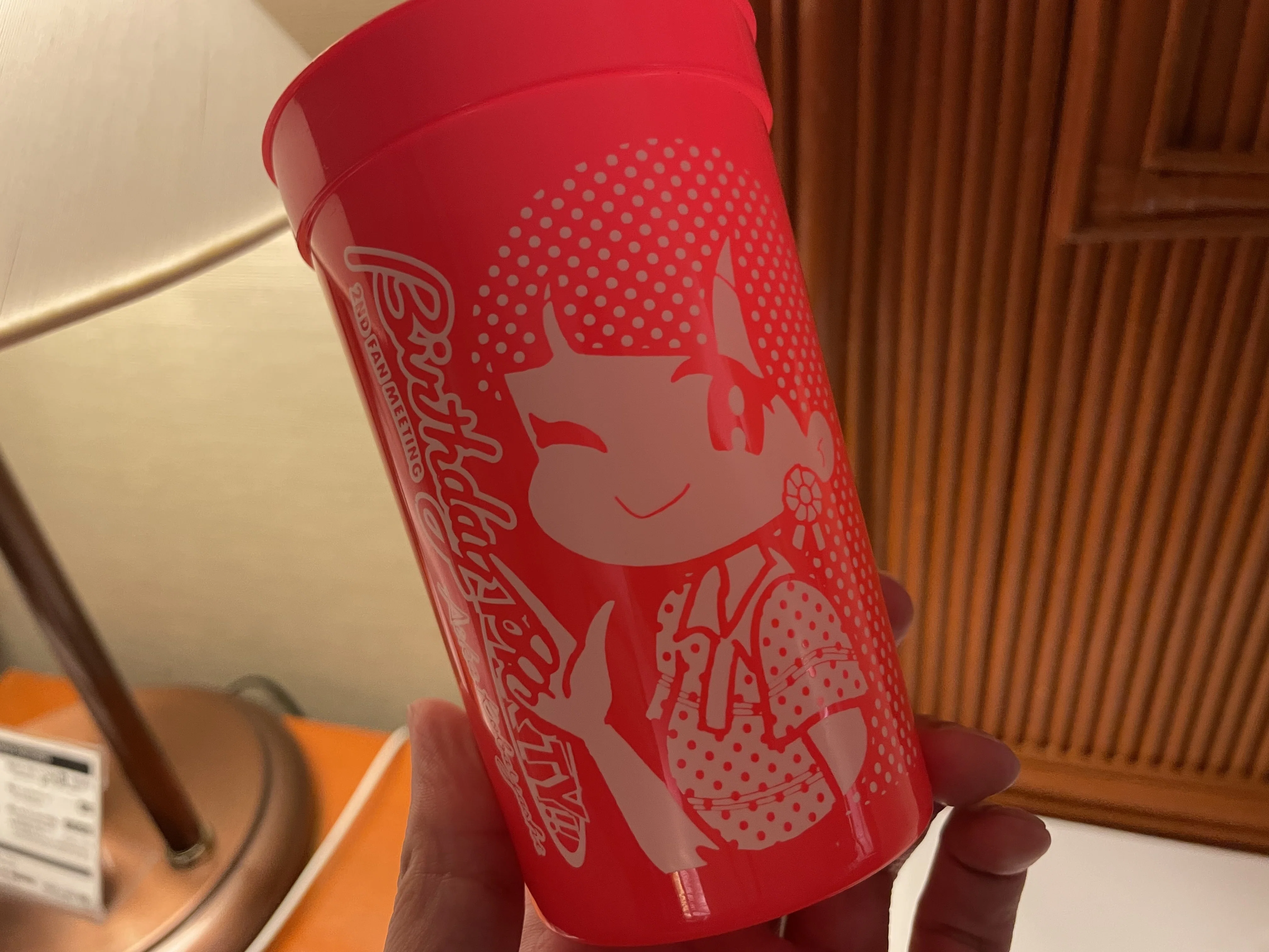 小林愛香さんと乾杯できる、あいきゃん沖縄バスツアー。｜春乃はじめ