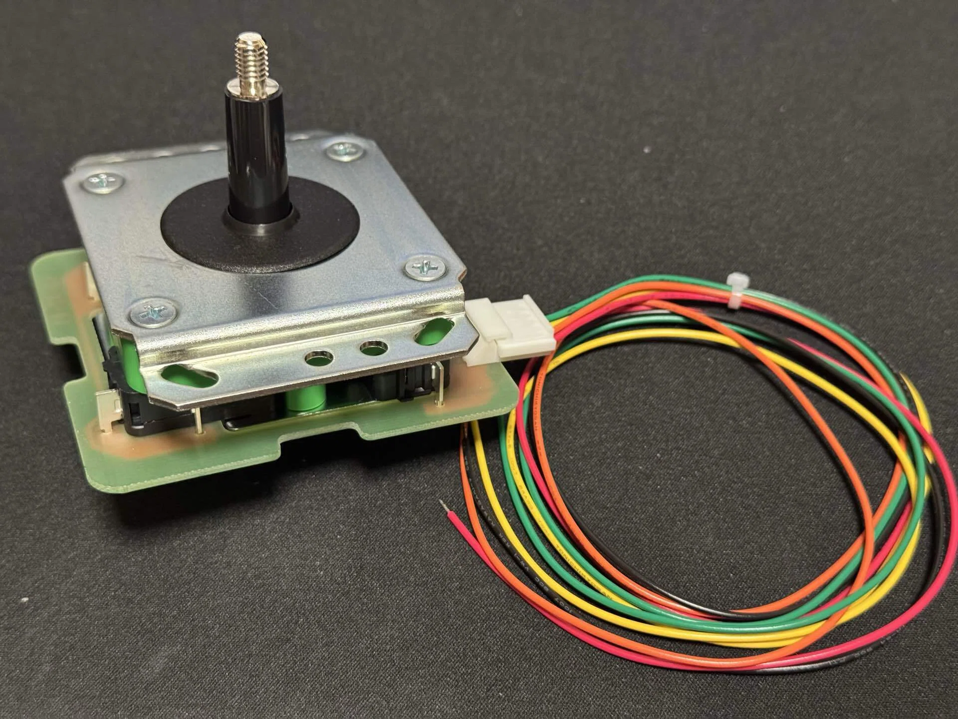 アケコン（8Bitdo Arcade Stick for Xbox）のレバーを換装した感想。｜えに