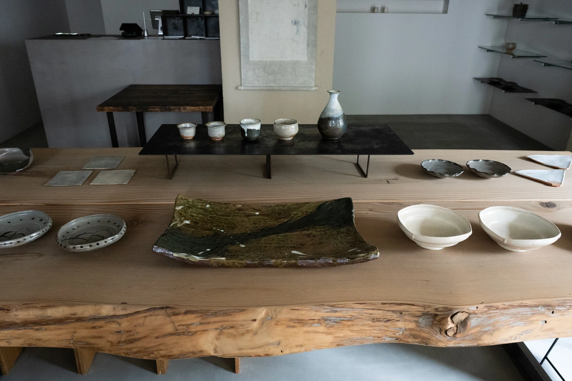 石井義久展を開催している ー挑戦ー｜百福店主