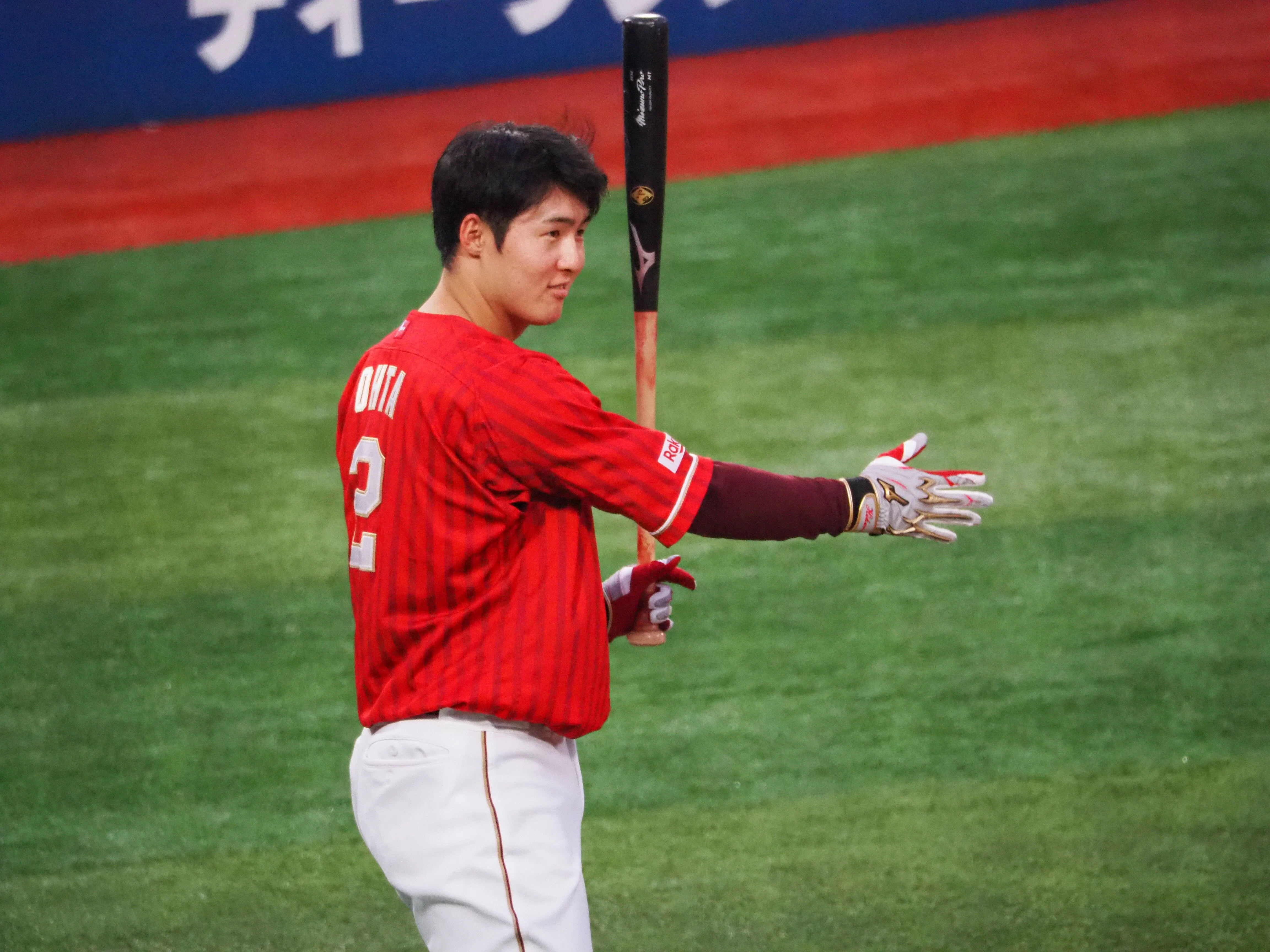 デジタル一眼レフカメラで野球観戦へ②｜おろ