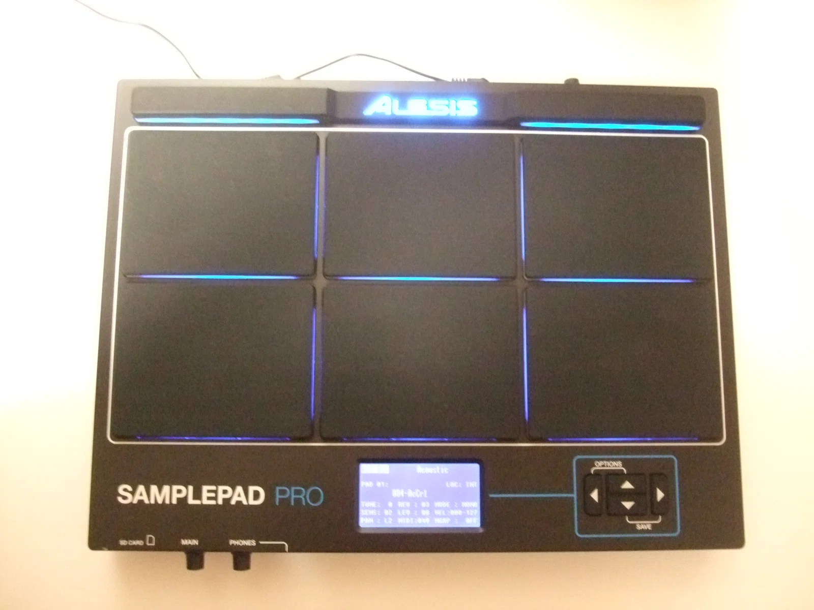 ALESIS サンプリングパッド（SAMPLEPAD PRO）｜モメドラム