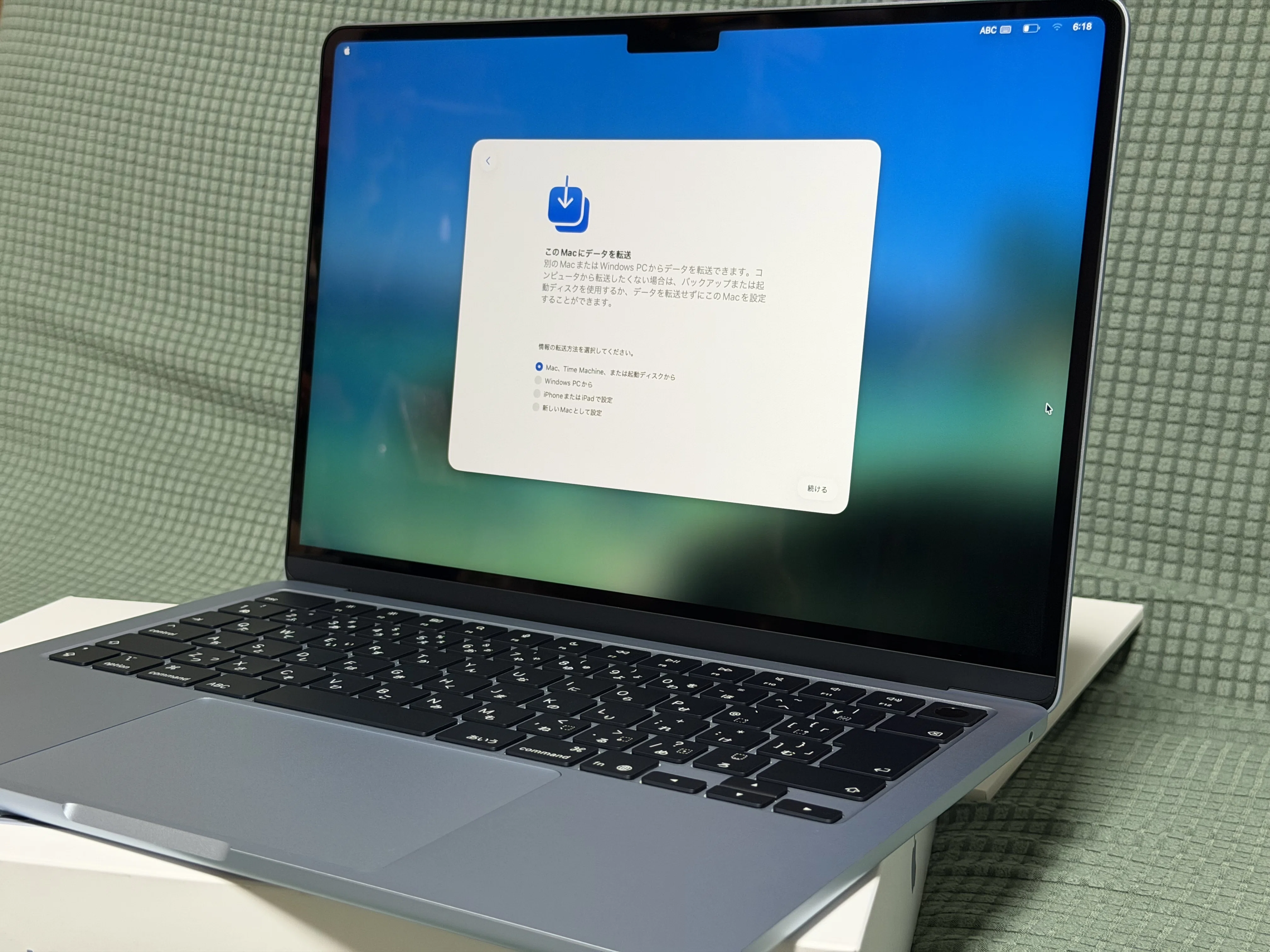 購入】 2026 M5 MacBook Air 13inch 1TB 〜 自由自在に軽やかに舞う