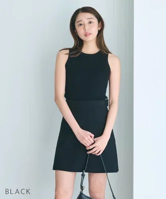 Tシャツより少し整えて見せたい日に着やすい、BASEMENT onlineのアメスリリブニットを使った夏のノースリーブコーデ