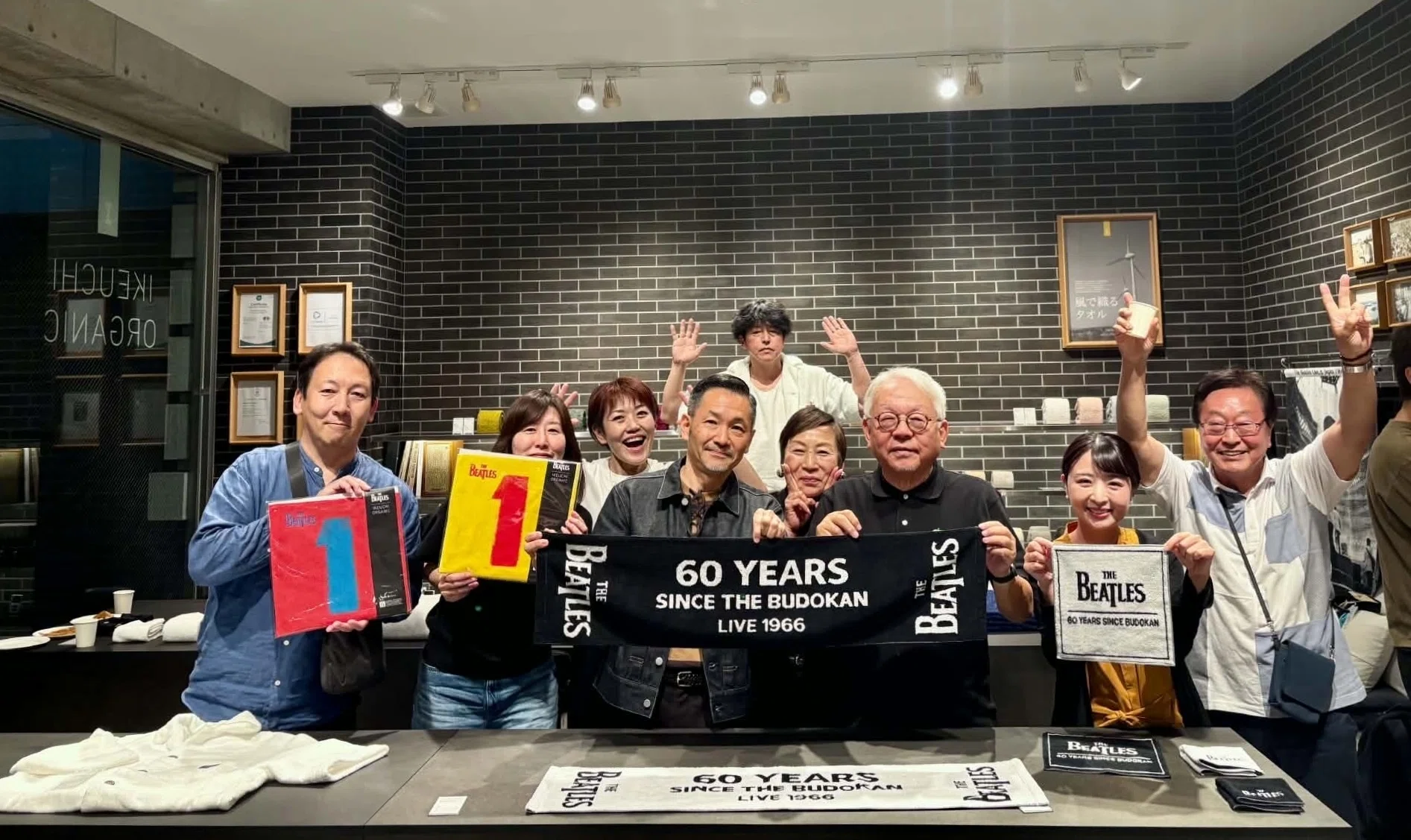 ひとりのBeatlesマニアが、公認アイテムを手がけるまで──The Beatles