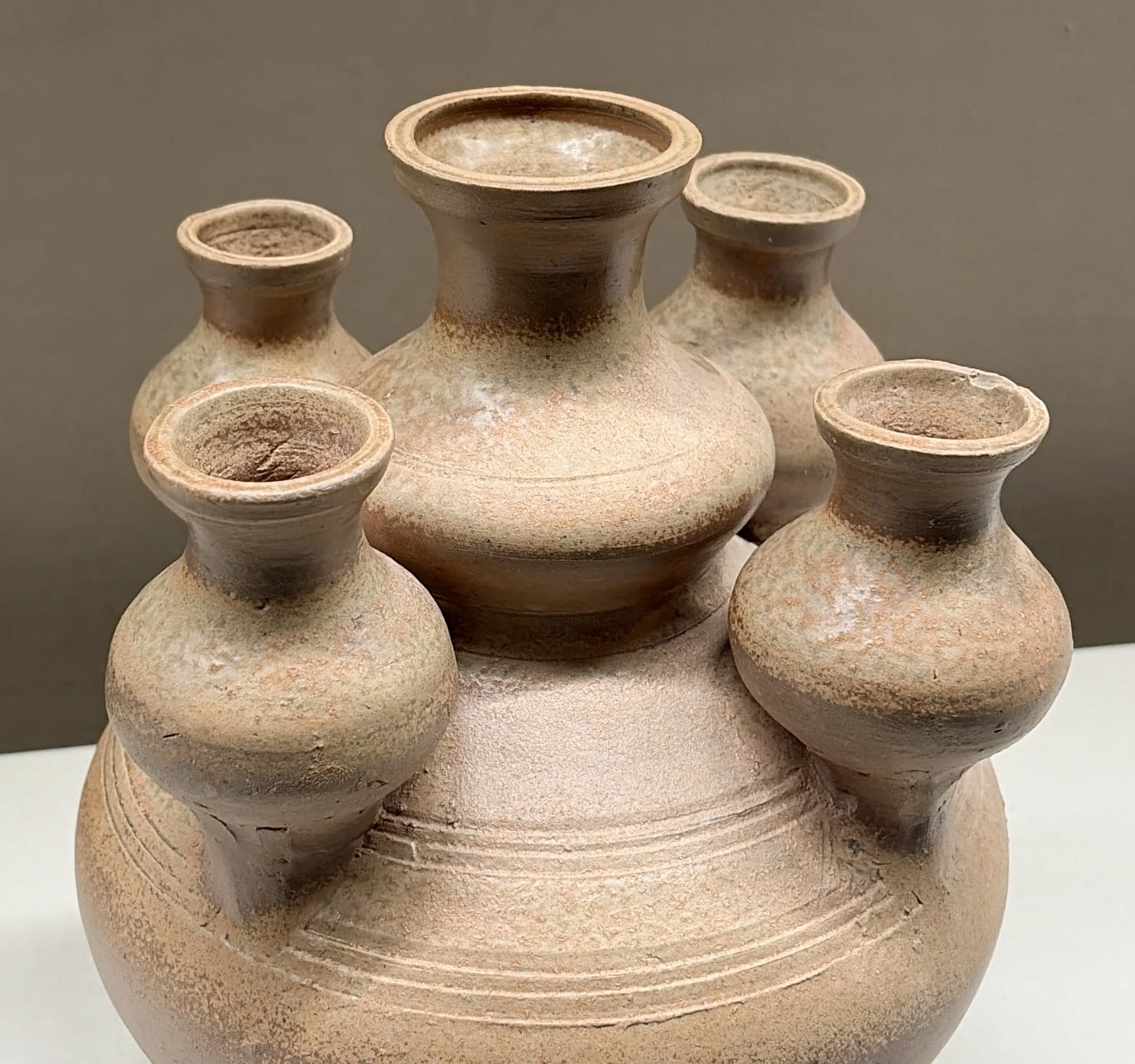 古代中国やきもの明器の簡素と過剰 山口県立萩美術館・浦上記念館