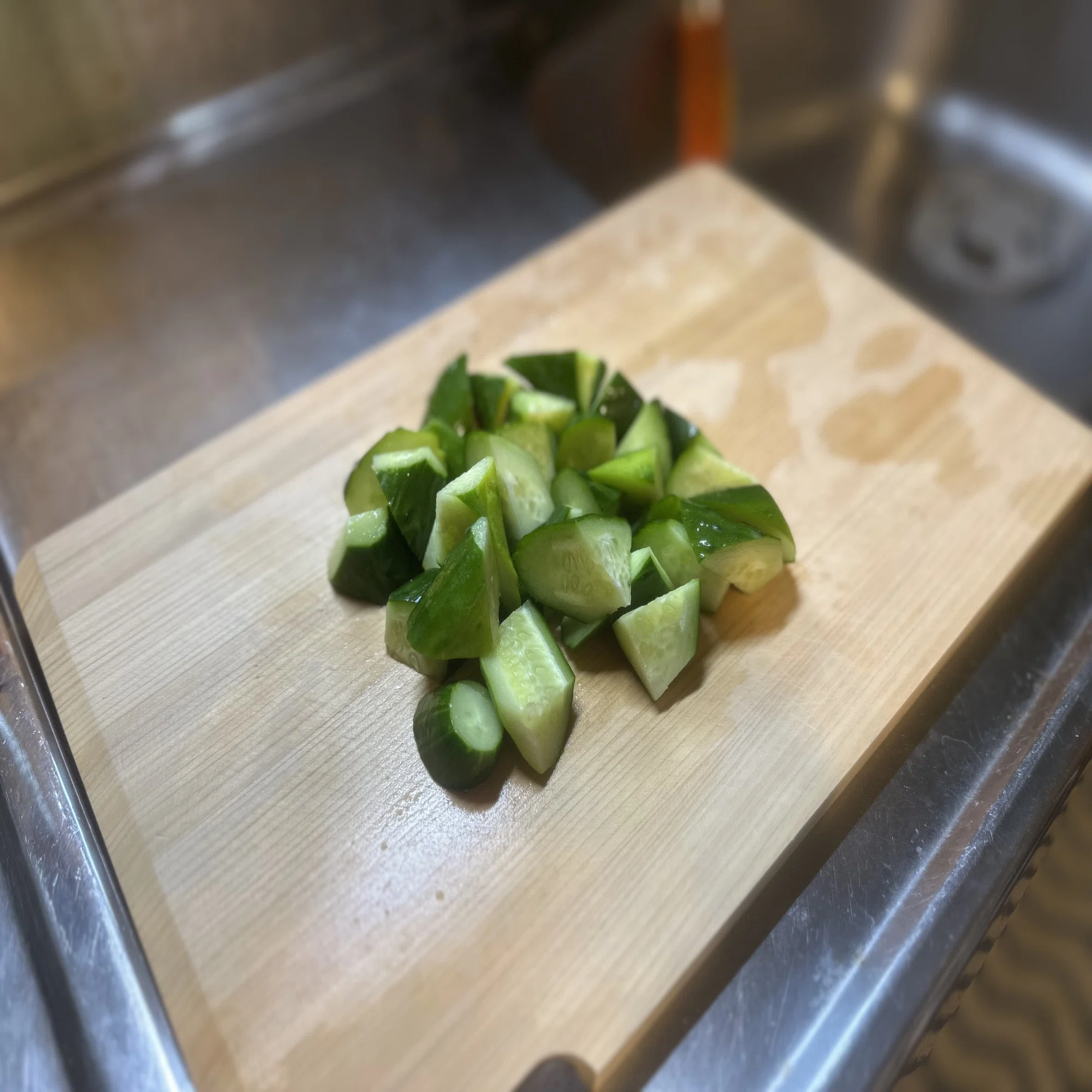 池田屋のだしで作る「胡瓜のだし漬け」切って混ぜるだけ！夏の簡単浅 
