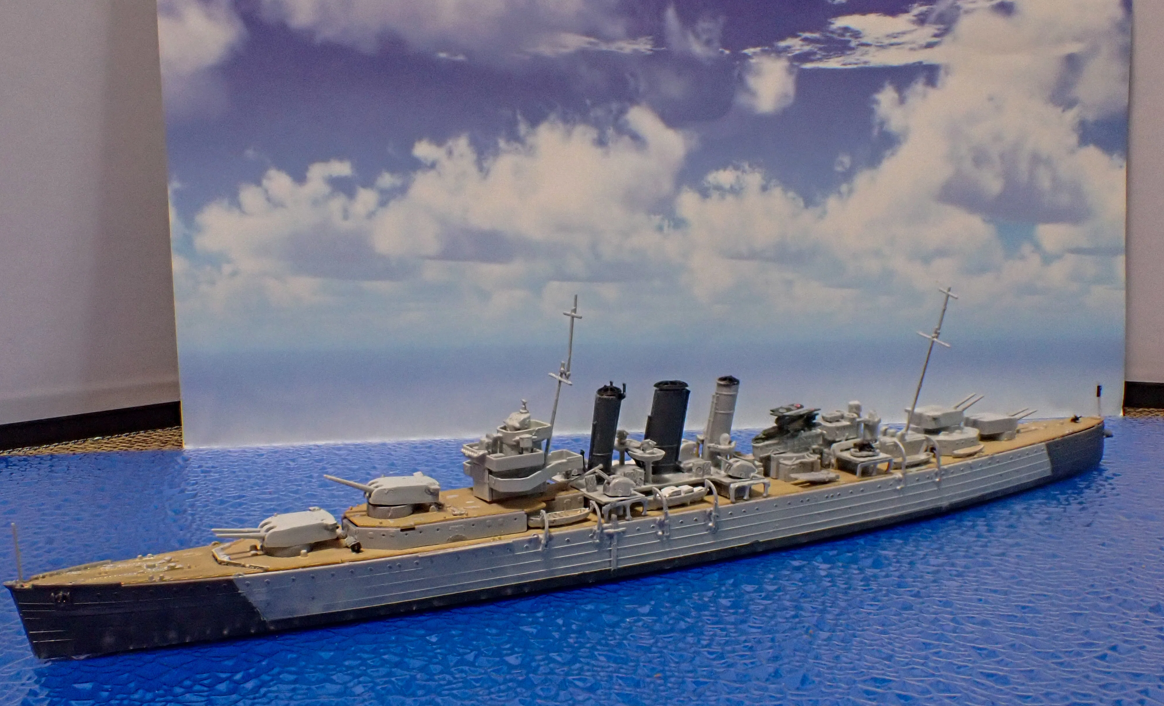 1/700 ウォーターラインシリーズ アオシマ イギリス巡洋艦 ドーセット