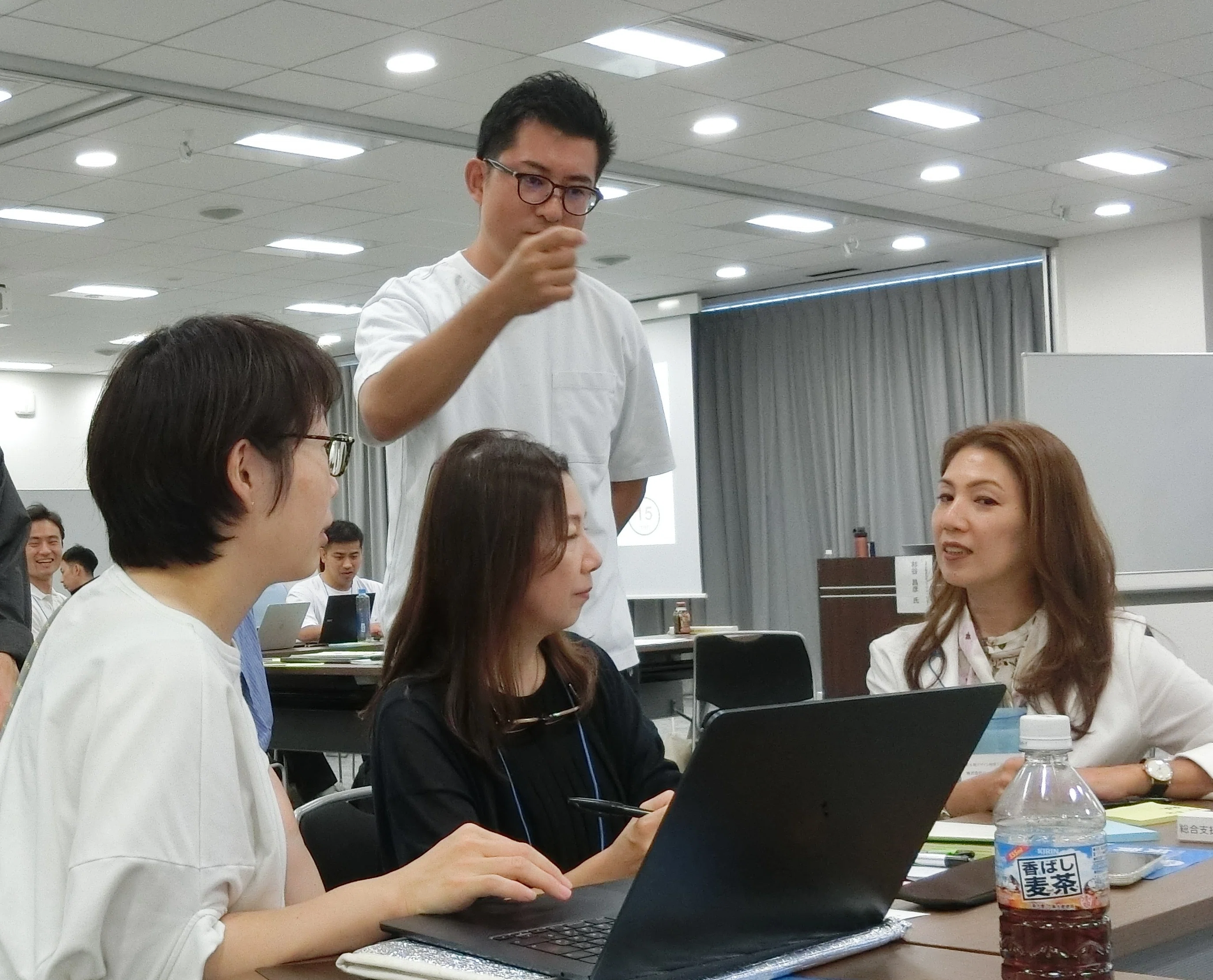 デザイン経営スクール企業経営者向けプレセミナー】デザインの力で