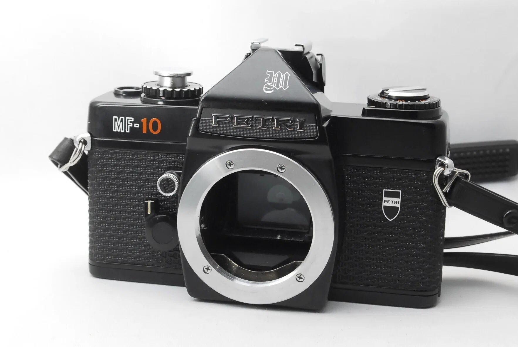 Petri MF-1の分解｜フィルムカメラ修理のアクアカメラ