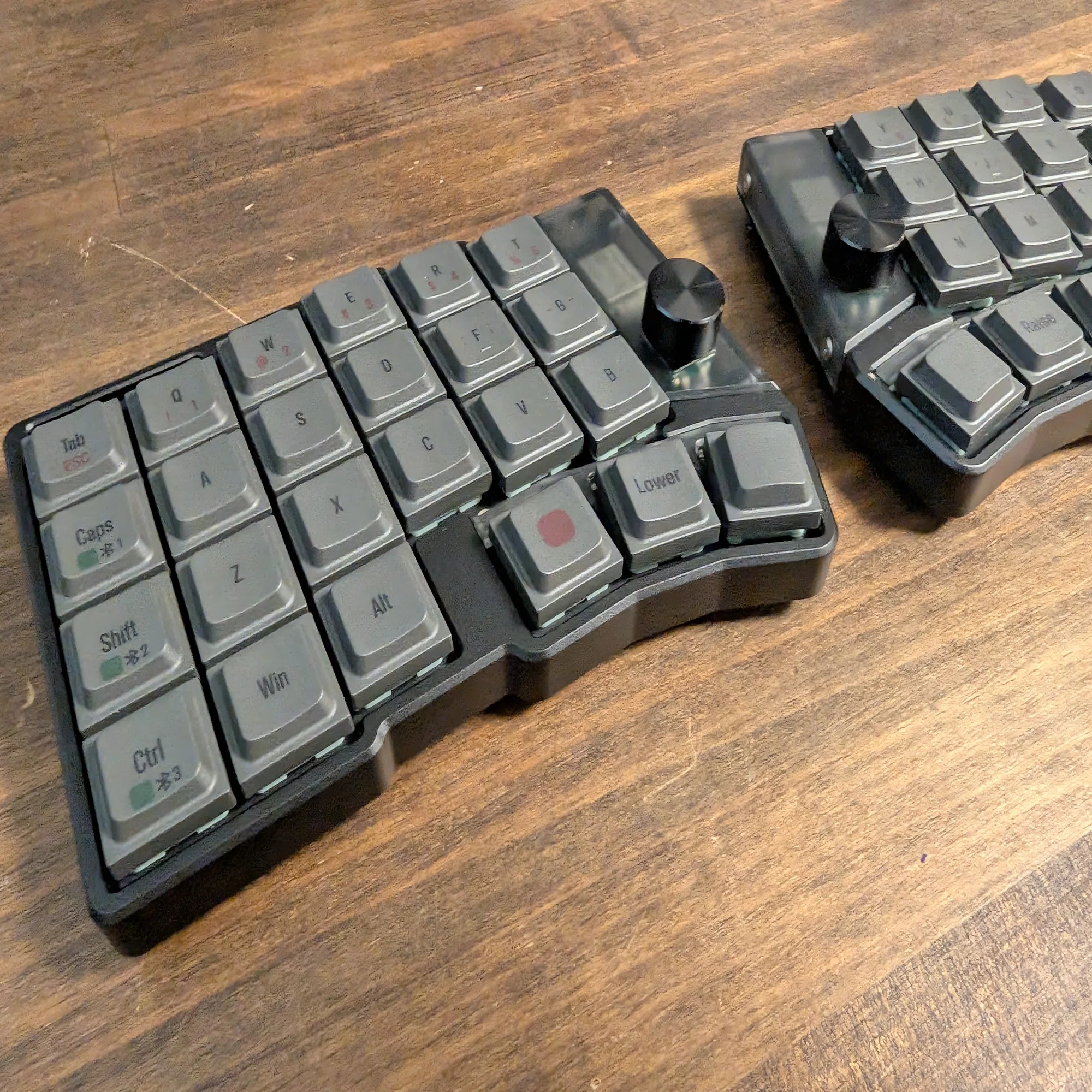分割キーボードCornix LPを買って2ヶ月経過レビュー。まだ奮闘中。｜Susumu