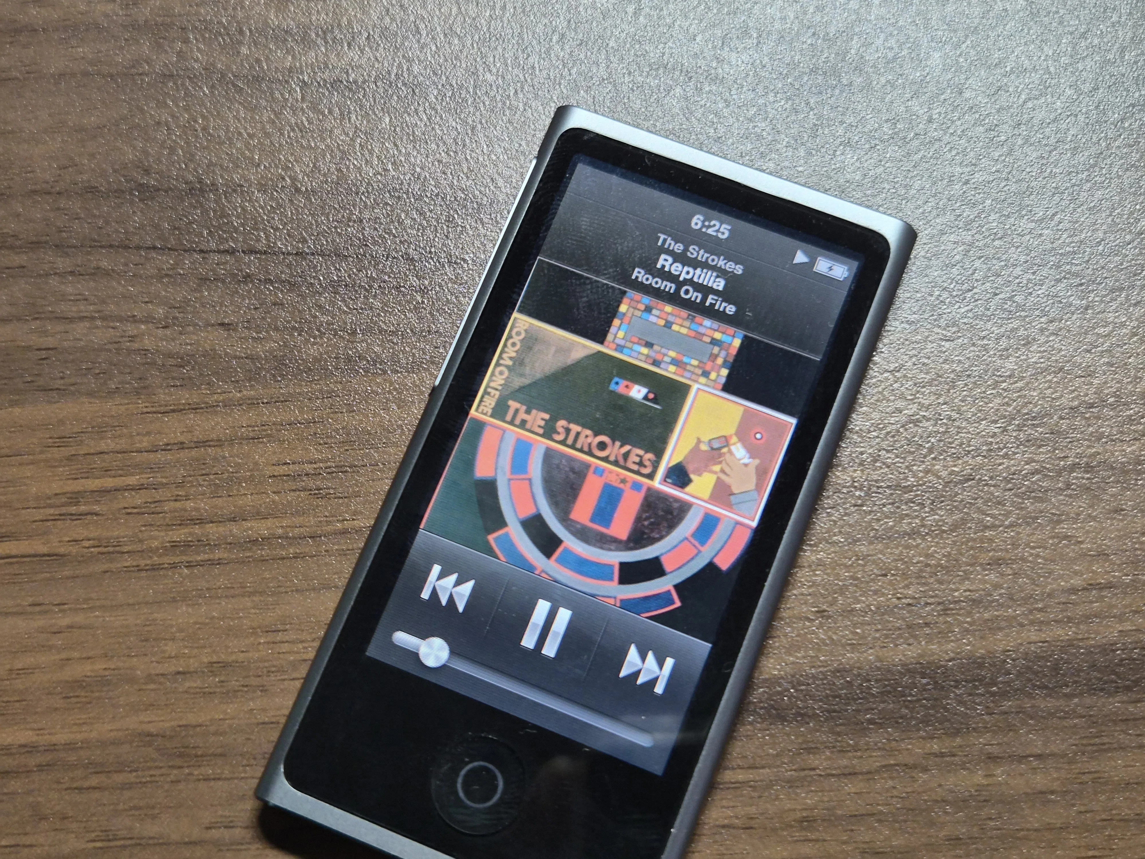 4000円で出会ったiPod nanoで音楽を持ち歩く楽しさを再発見｜まこ