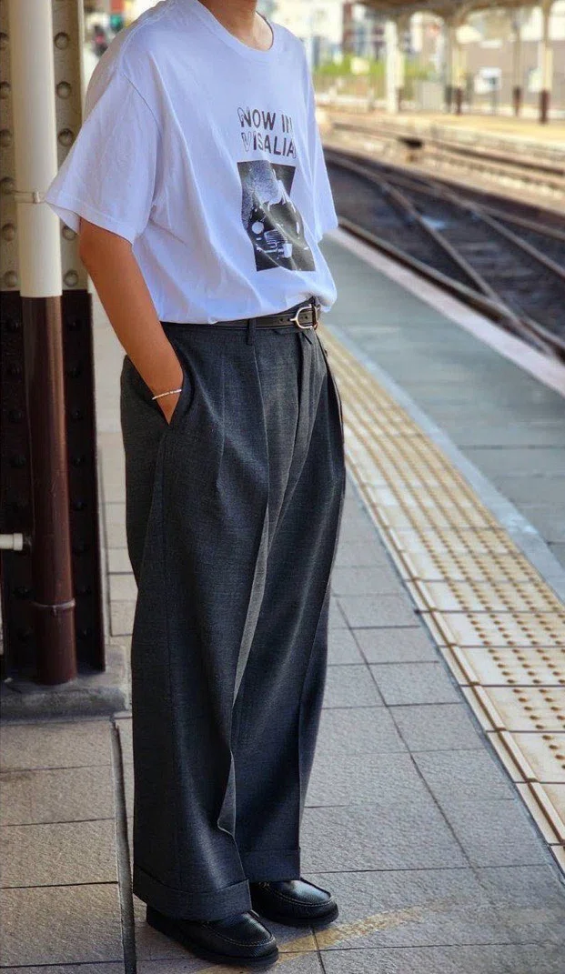 【美品】NEAT ニート　2タックパンツ　スラックス ニートの「2タック パンツ」徹底レビュー・感想【星5つ】｜【メンズ