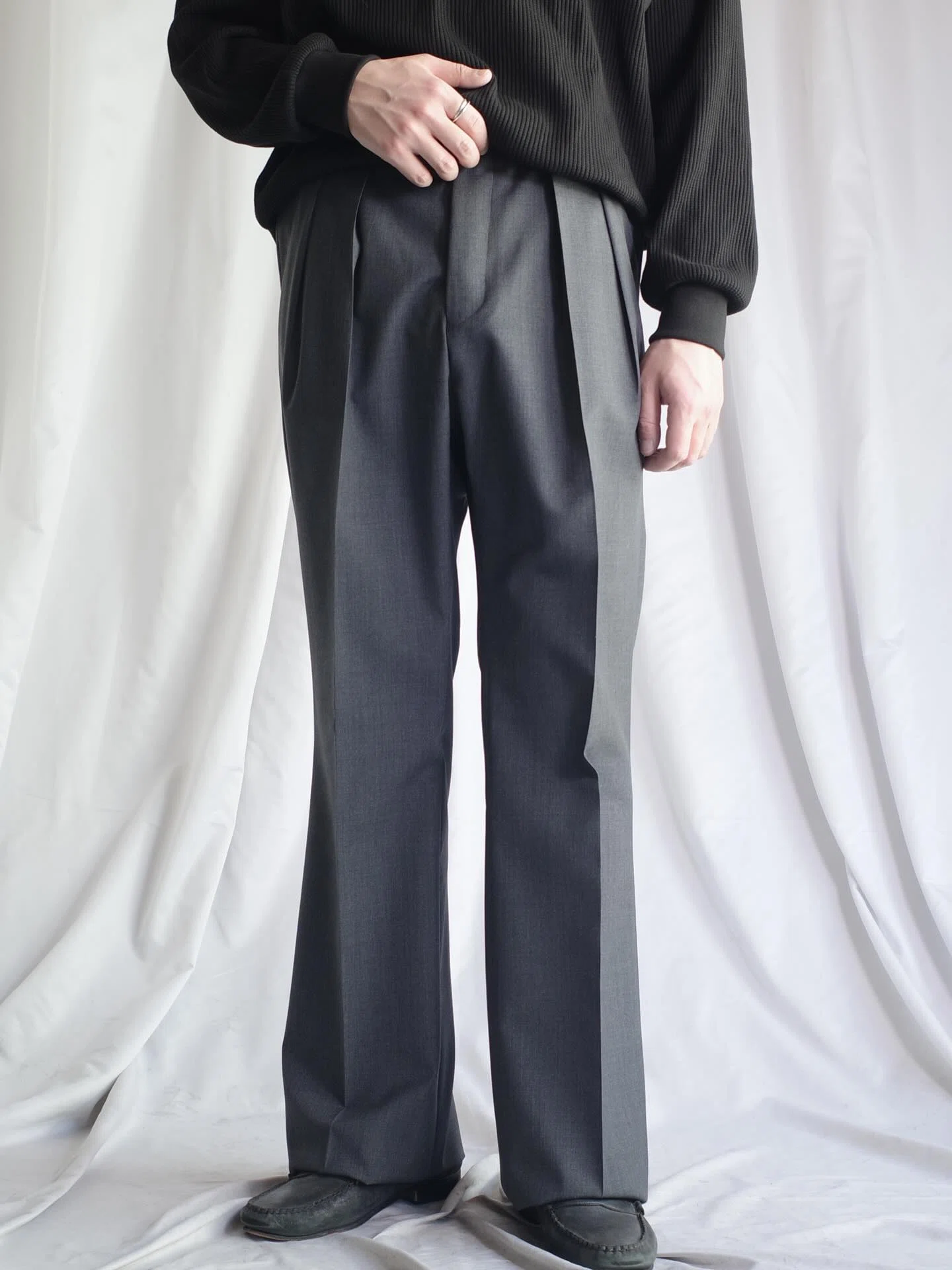 ニートの人気パンツ「2タック パンツ」徹底レビュー・感想【星5つ