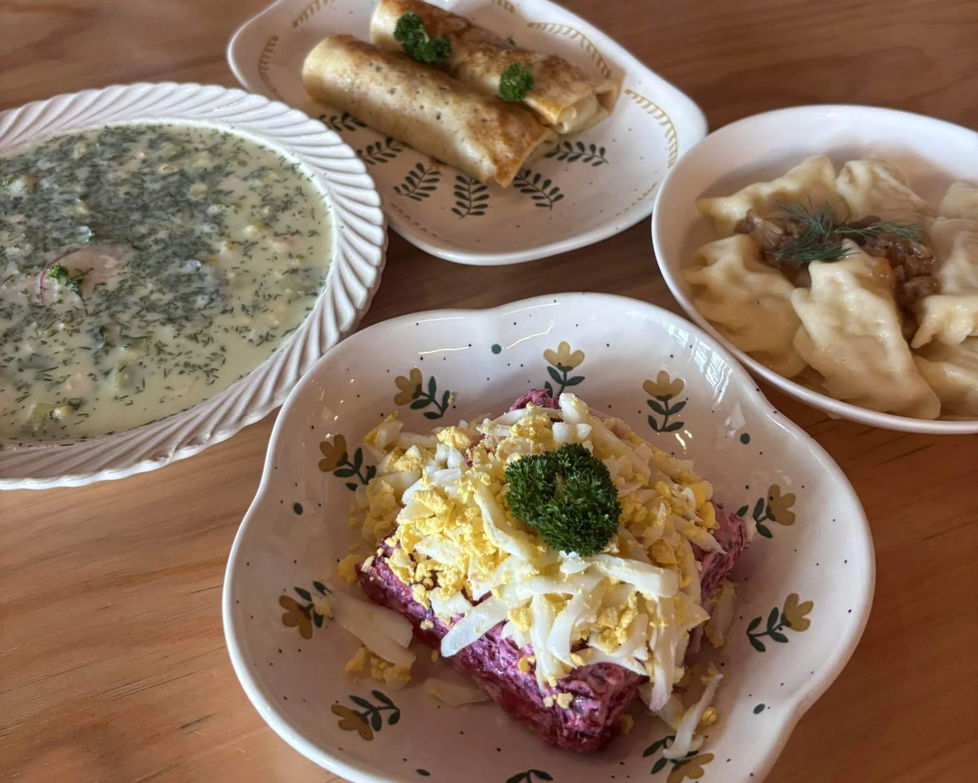 外国料理巡り Vol.7｜Borsh&Kompot（ロシア料理🇷🇺／上海・中山公園