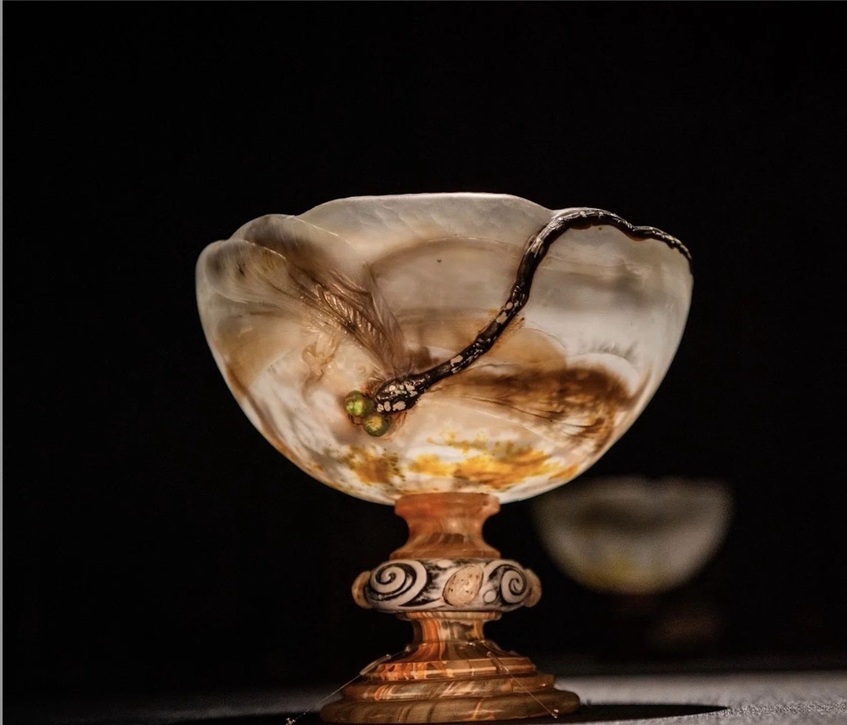 アールヌーボーガラス芸術◇remus タバノイウ作（木立湖水文様・棗）茶会に・・ アールヌーボー芸術◇remus タバノイウ作（木立文様・棗）茶会に