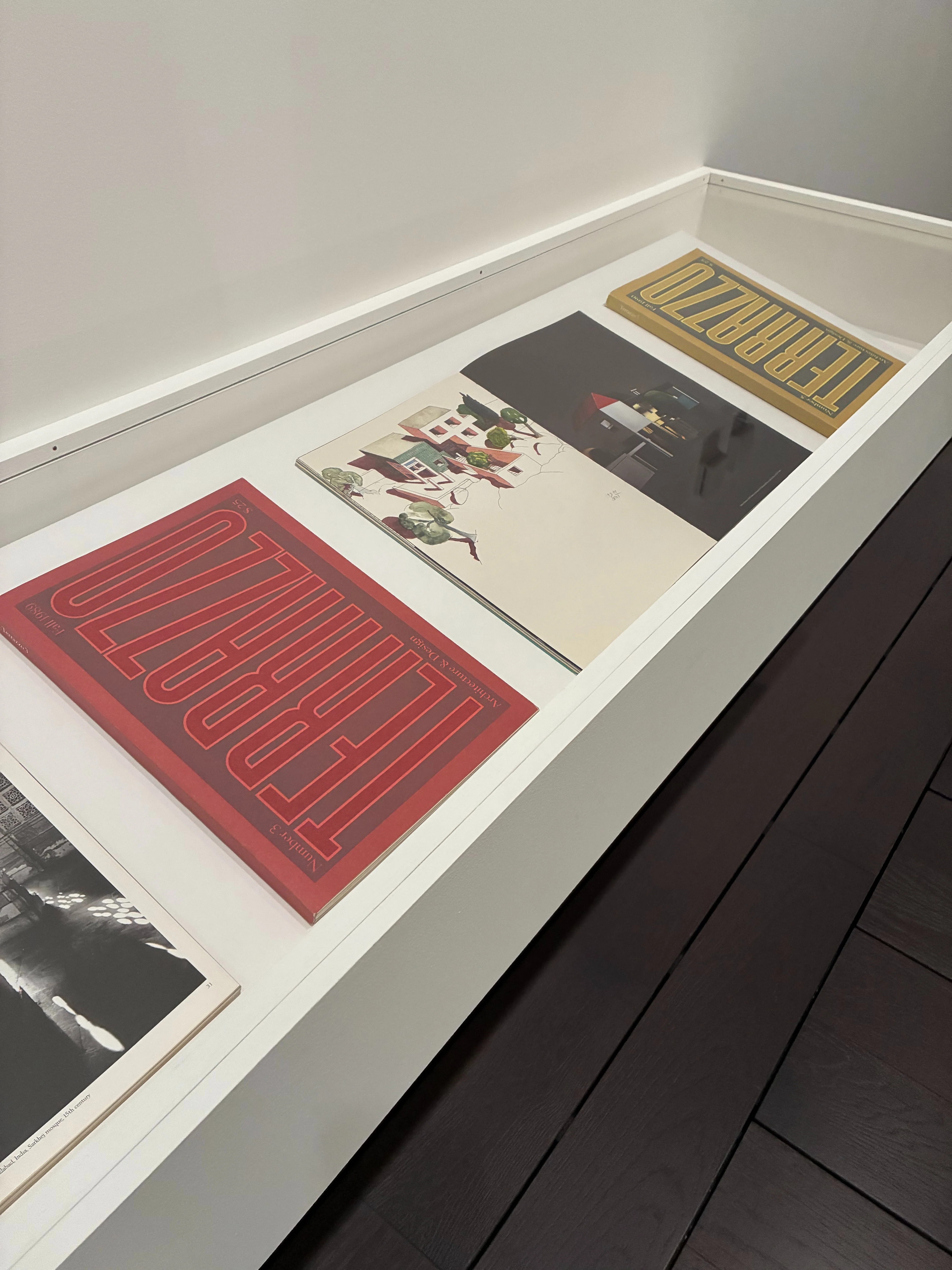 エットレ・ソットサスー魔法がはじまるとき、・・・」展 ポストモダン