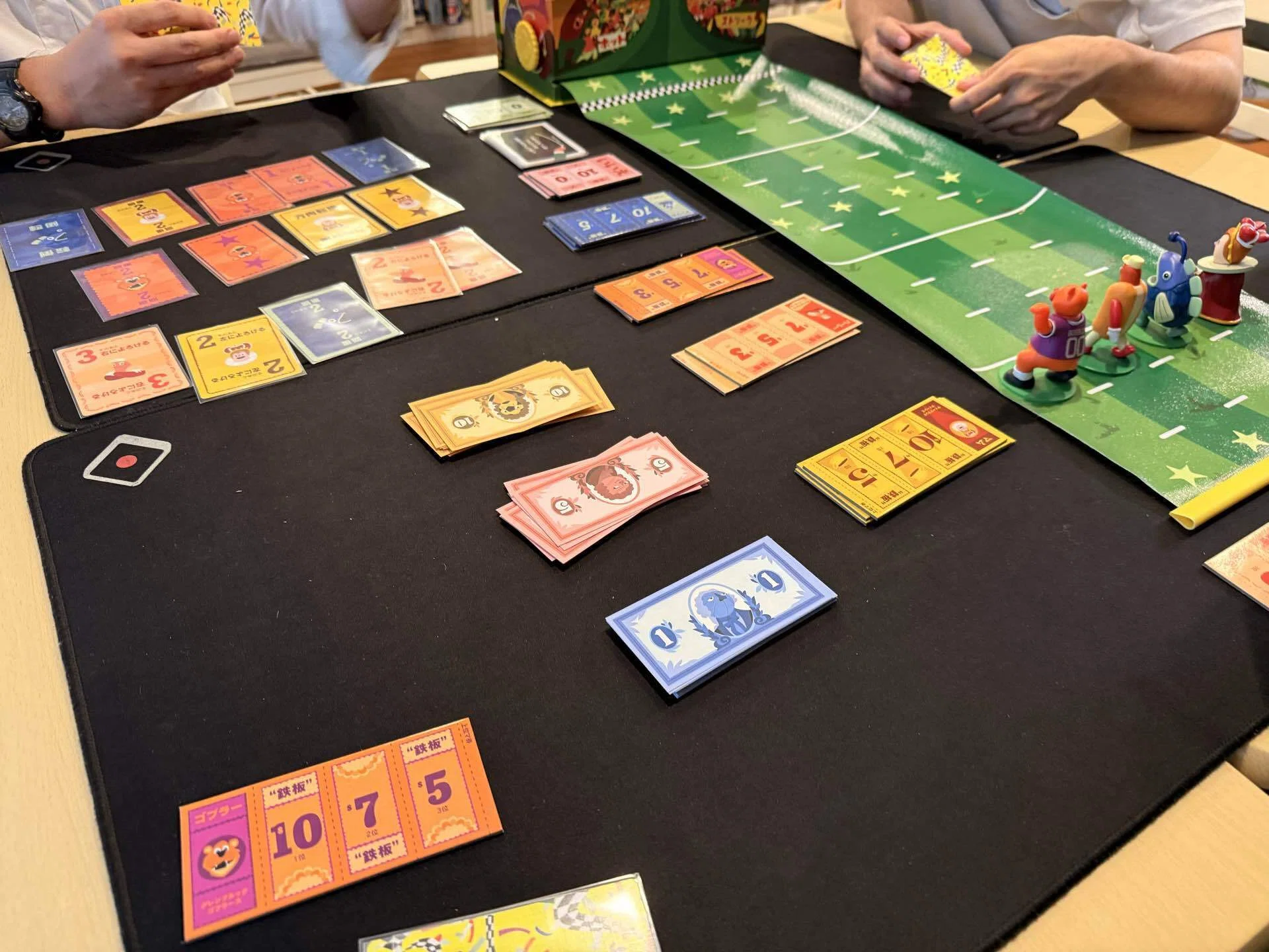 26-018: 予測不能なドタバタ劇！ボードゲーム『ホットストリーク』を