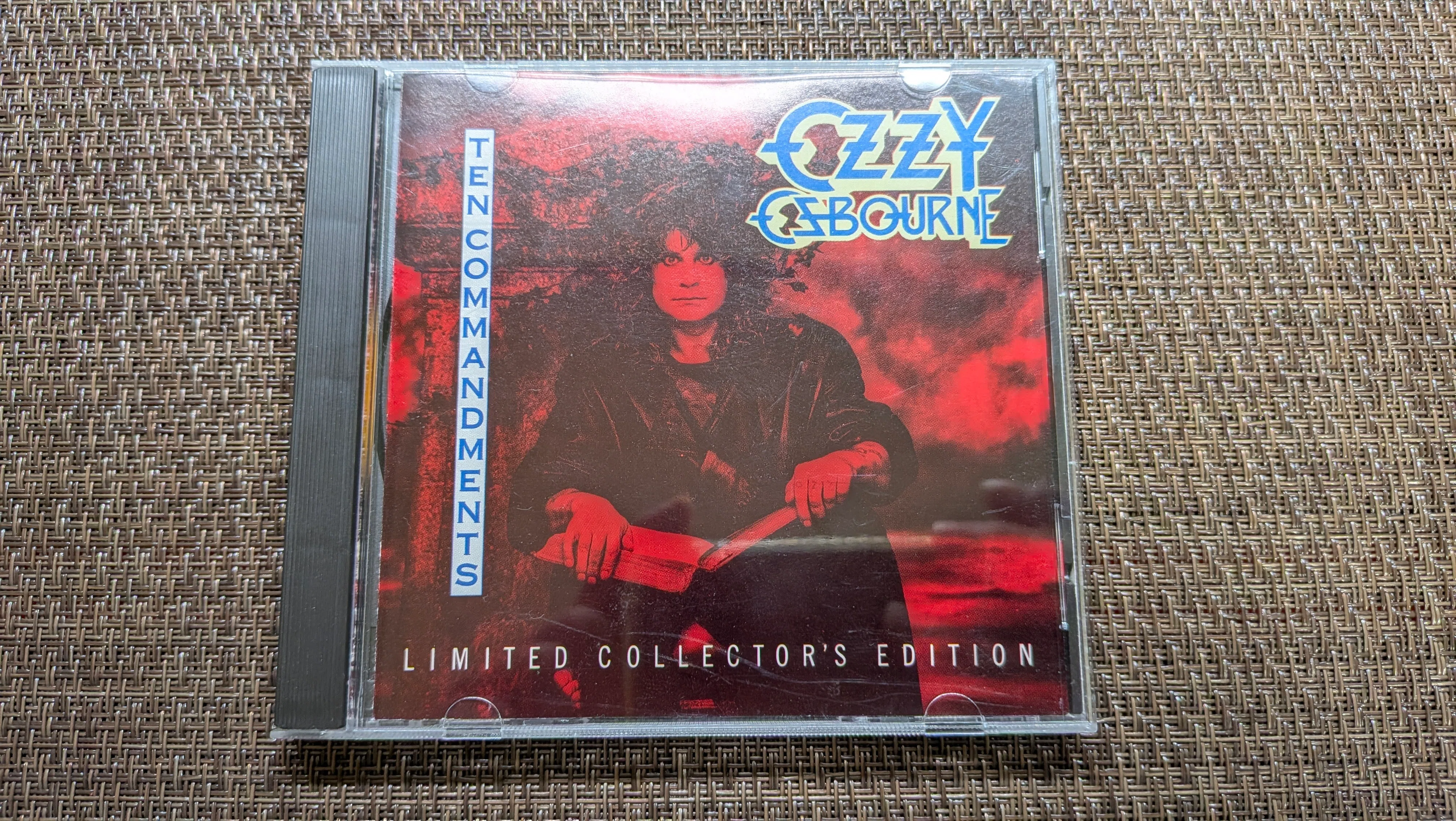 OZZY OSBOURNE 『TEN COMMANDMENTS』帝王が遺した禁断の10曲｜YASUMETAL