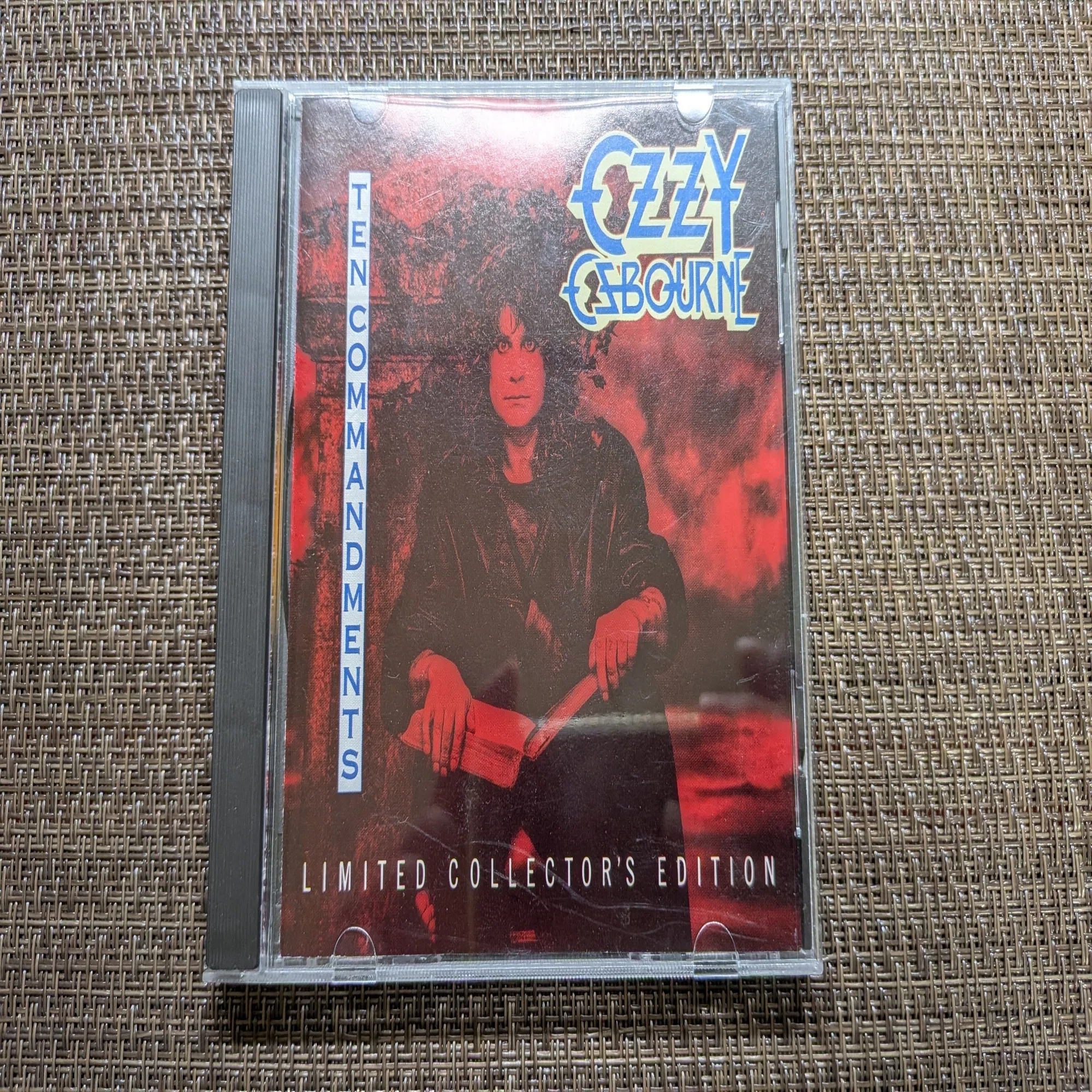 OZZY OSBOURNE 『TEN COMMANDMENTS』帝王が遺した禁断の10曲｜YASUMETAL