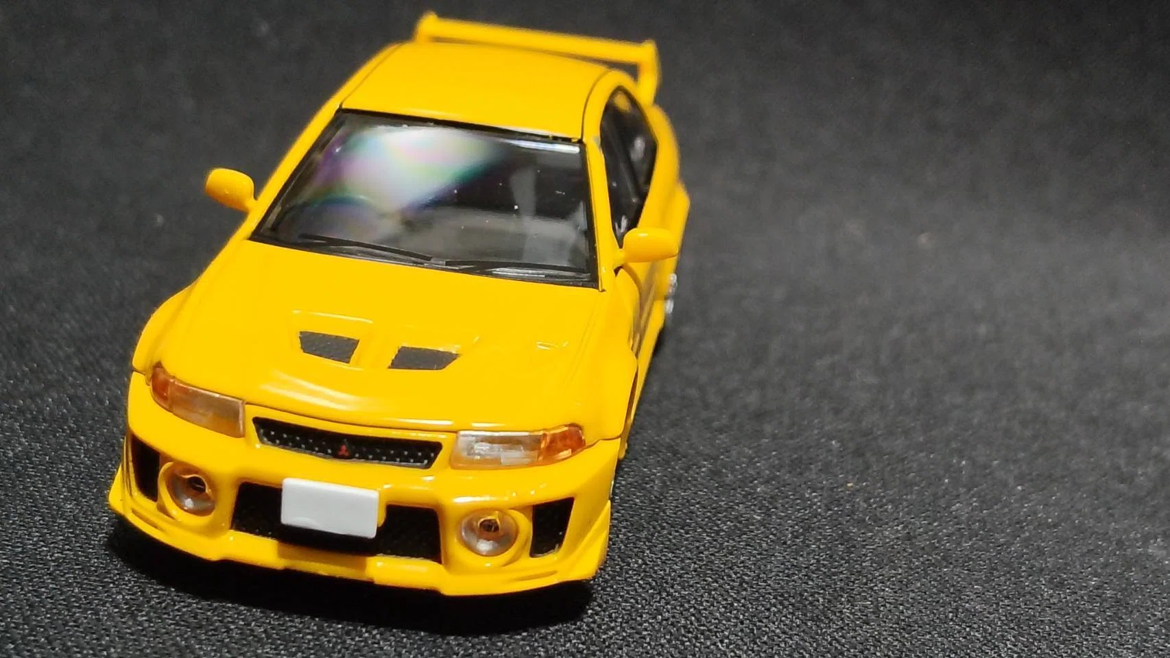 tomica LIMITED VINTAGE NEO 1/64 MITSUBISHI LANCER GSR EVOLUTION Ⅴ