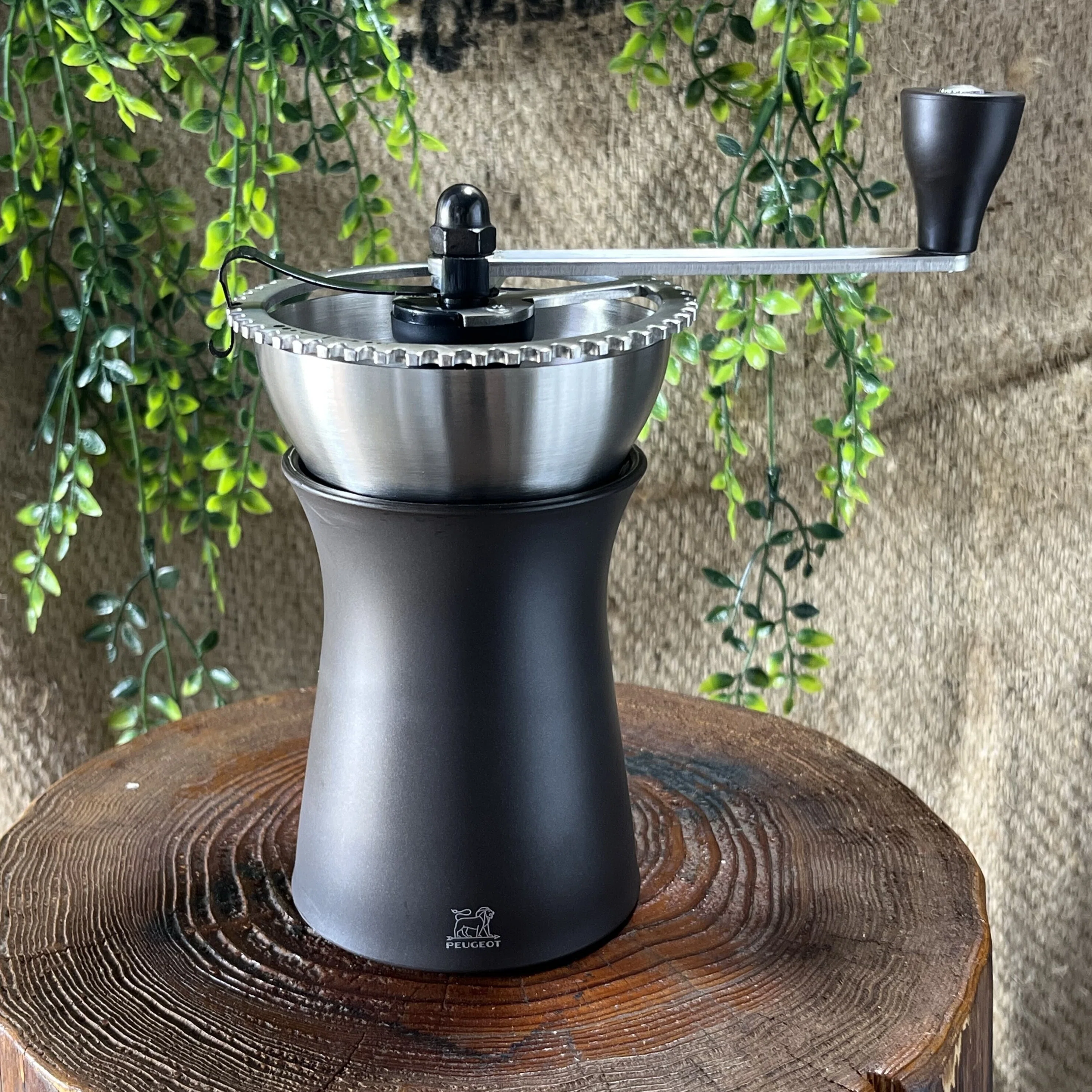 珈琲】あのPEUGEOT(プジョー) がコーヒーミル！？と思っていたが正直