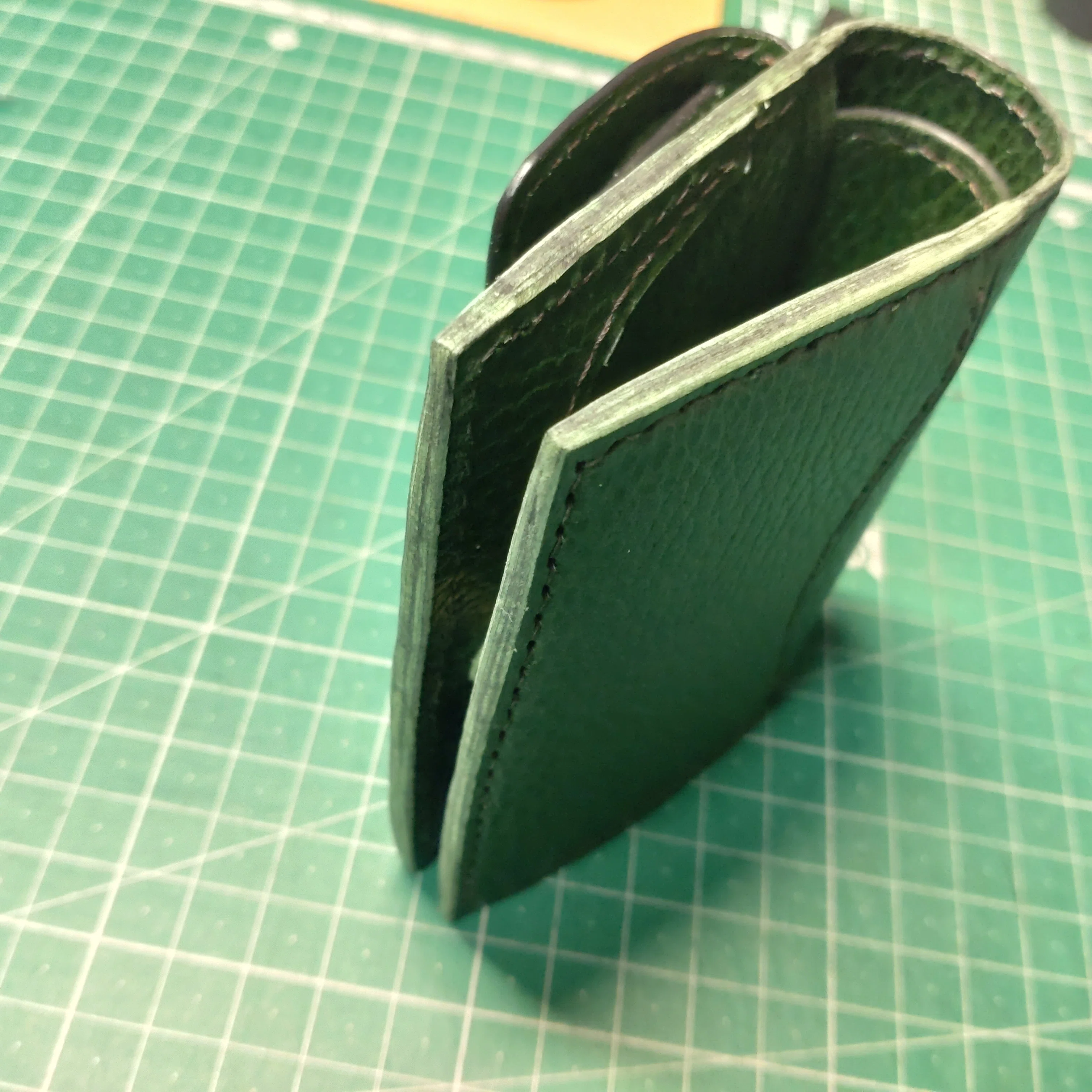 ゲンコウ（genkoh）コンパクト財布「何度でも」｜ゲンコウ 革小物作家