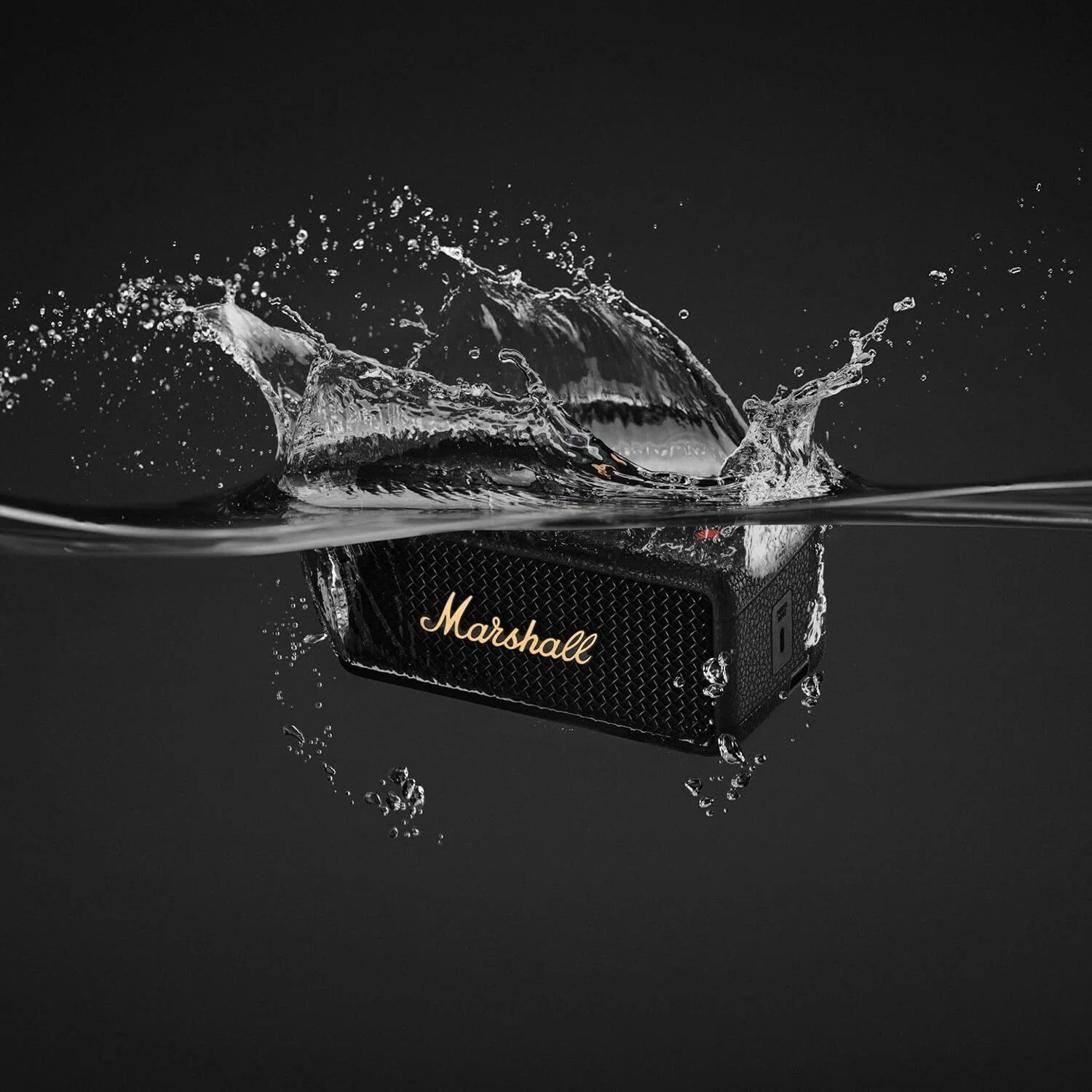最強レビュー】Marshall ワイヤレスポータブル防水スピーカー Emberton