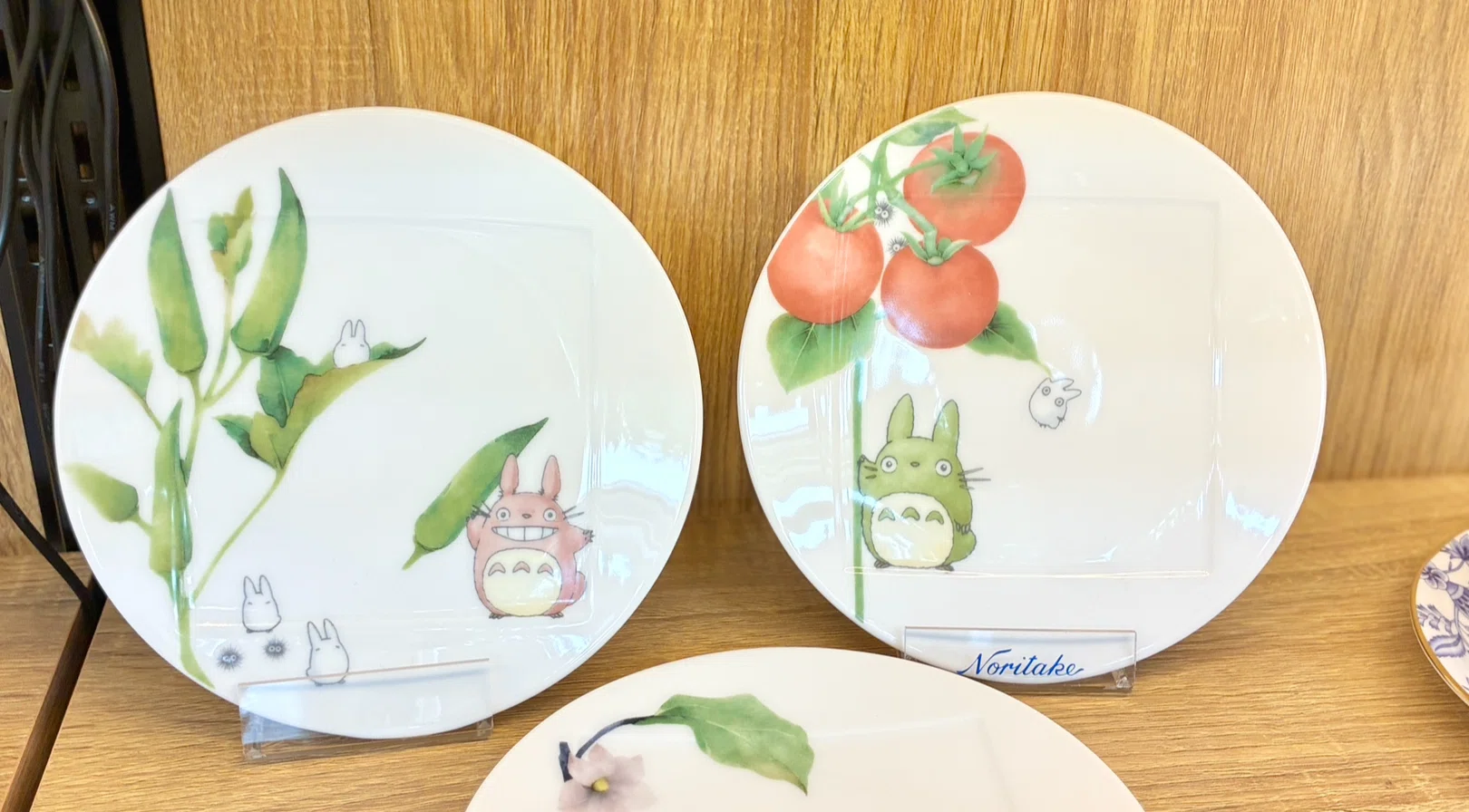 【週末セール♪】ノリタケトトロ プレート+スープ皿 4枚セット ノリタケ となりのトトロ プレートセットのご紹介｜テーブルカルチャー