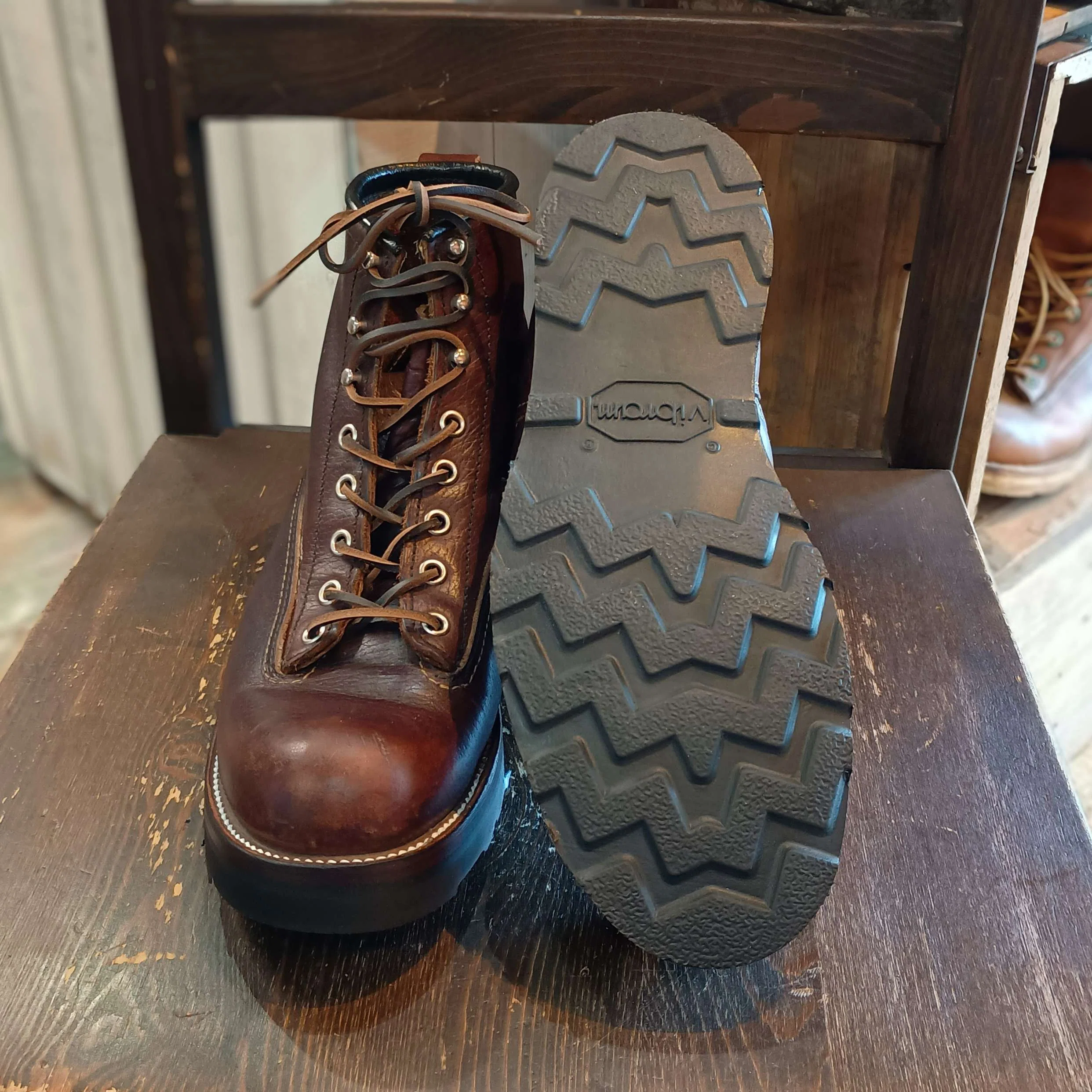 リソール/ソールカスタム】Red Wing#2906 Lineman+vibram#4014 blk