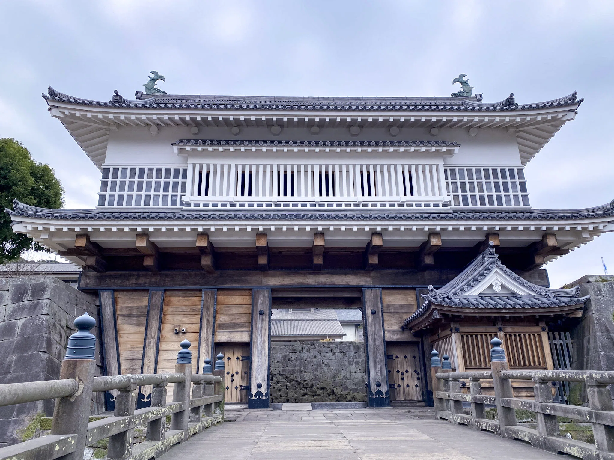 天守閣なき名城／鹿児島(鶴丸)城跡 御楼門｜才谷梅太郎