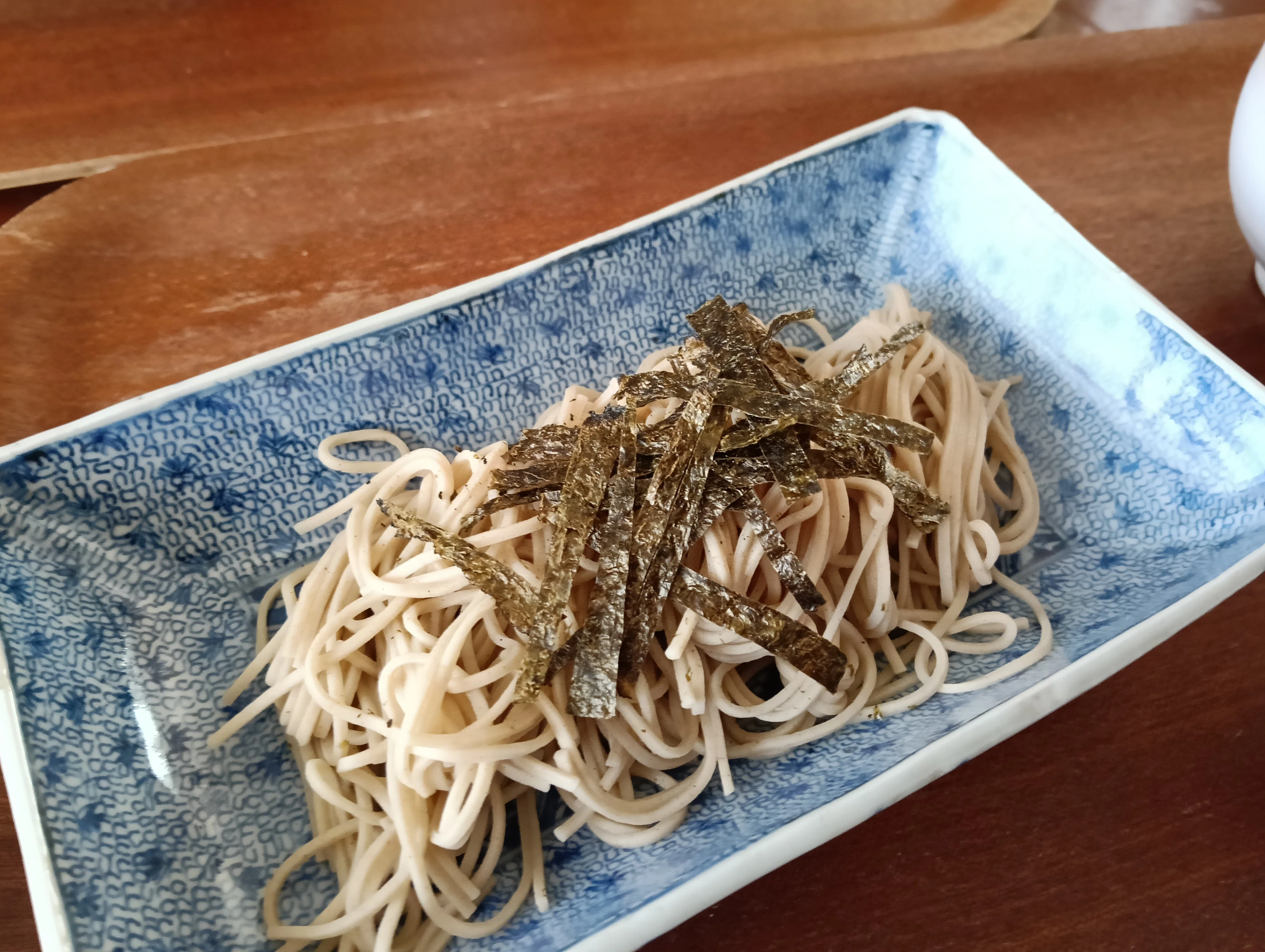 古伊万里｜微塵唐草の長皿｜ゆんたく