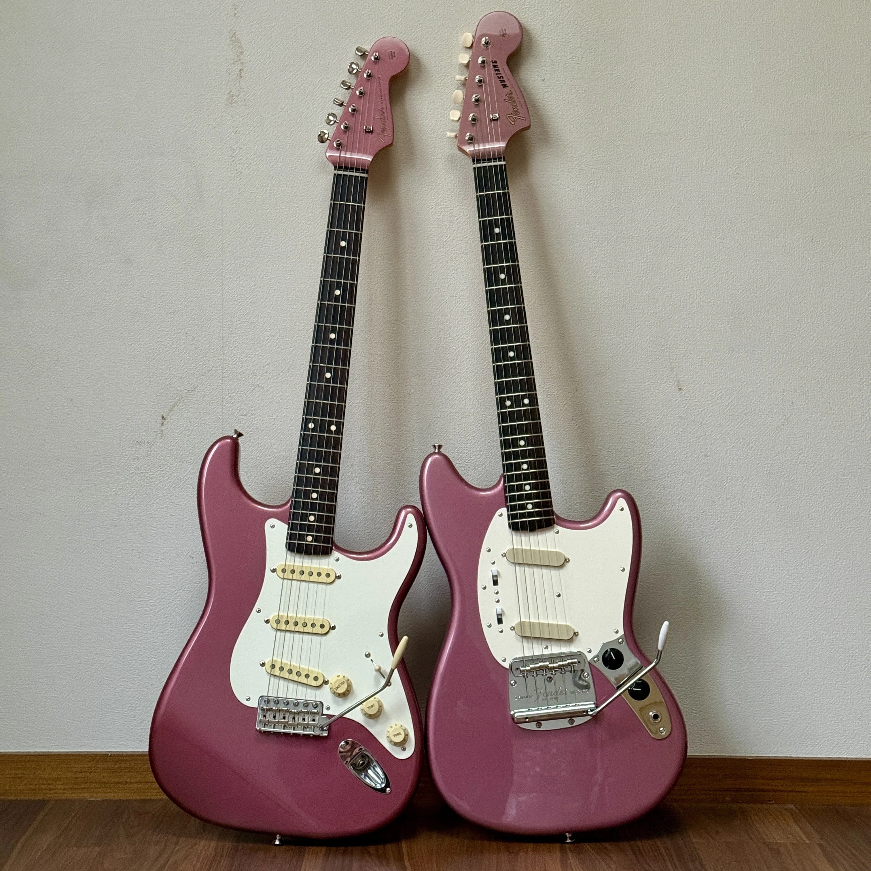 Fender Mustangのチューニング安定化とアーム位置の調整について