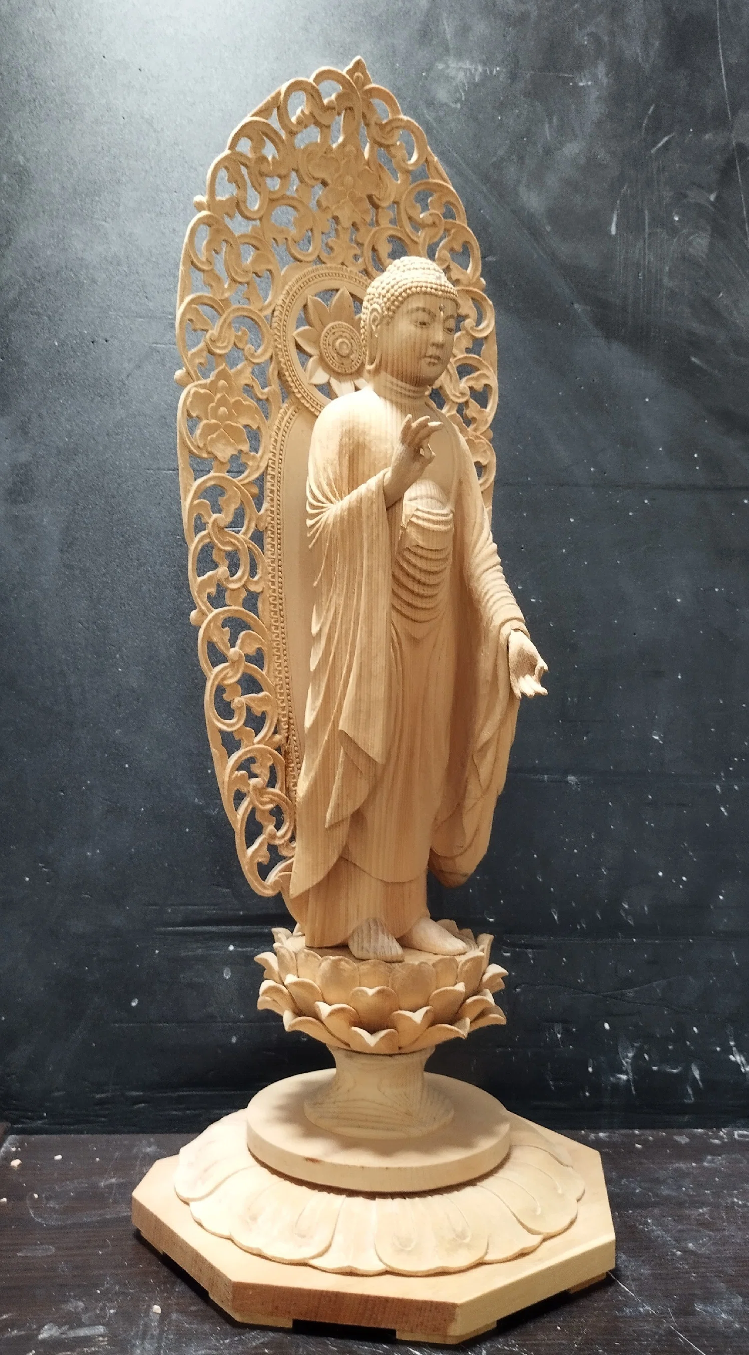 仏像彫刻教室制作記【13】 阿弥陀如来像編（3）｜田川直道