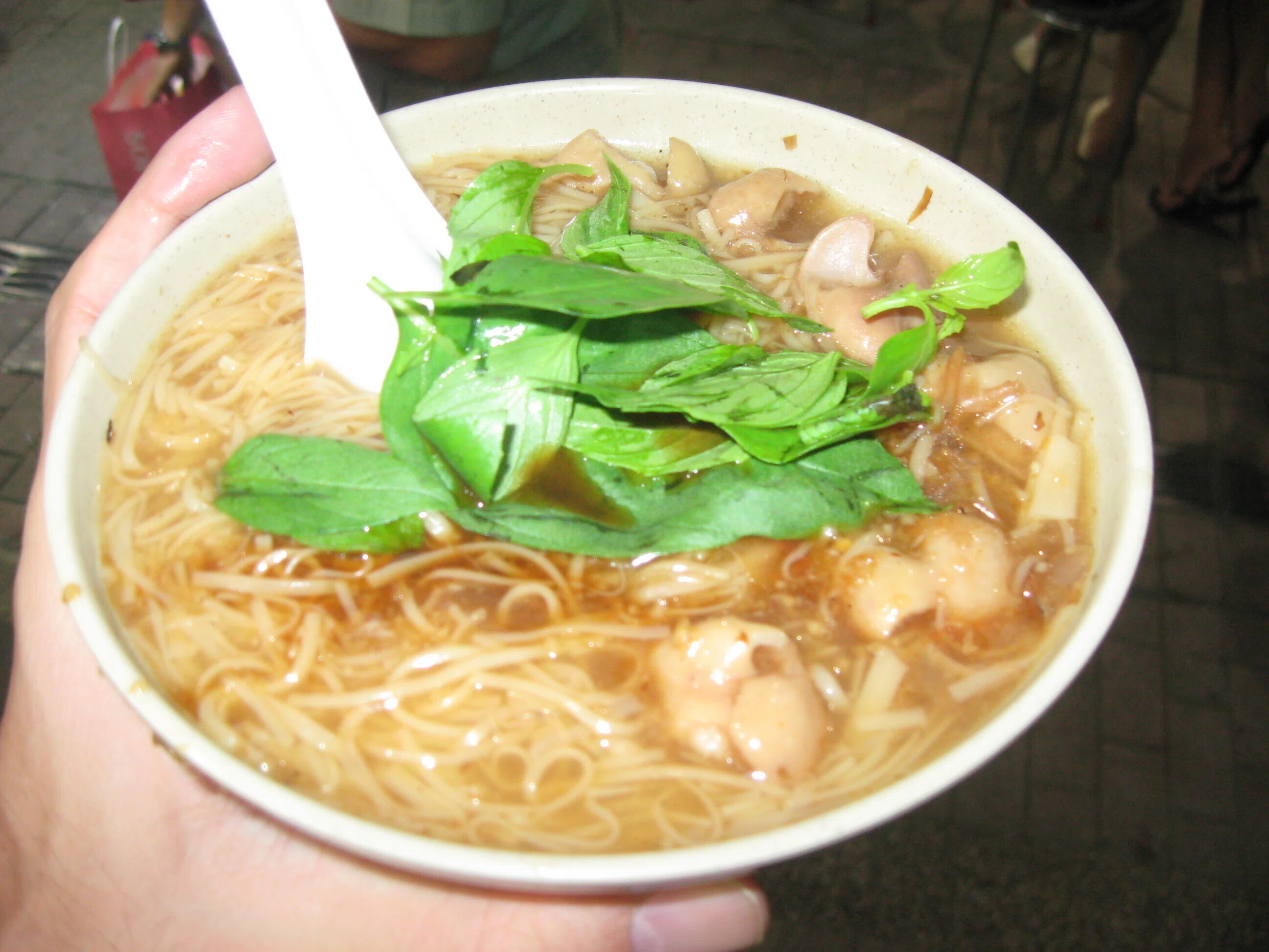 モンチッチ 台湾限定 台灣小吃 2体セット 深坑豆腐 西門町大腸麺 S mcc 西門町の名物麺類二題｜takewaniphoto