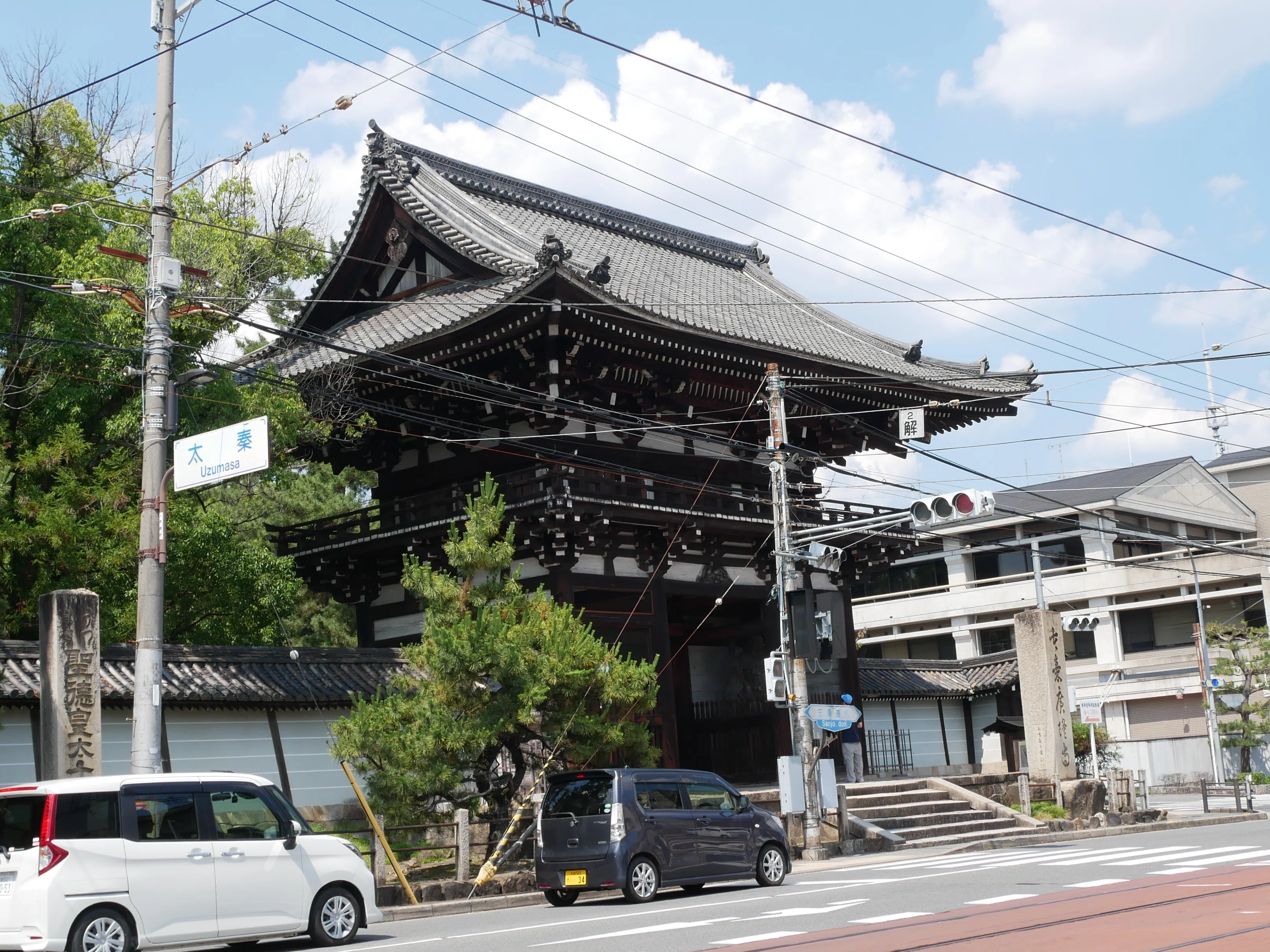 706 京都・太秦に息づく秦氏の記憶──広隆寺と蚕ノ社｜揺蕩う旅人