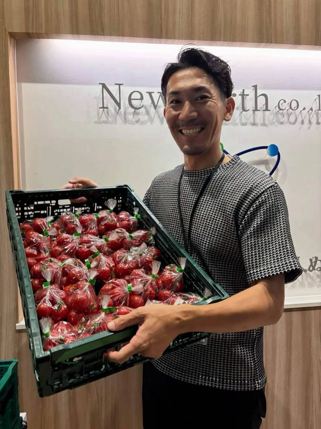 Direct from Miyashita Farm, a vegetable artisan: fresh-picked