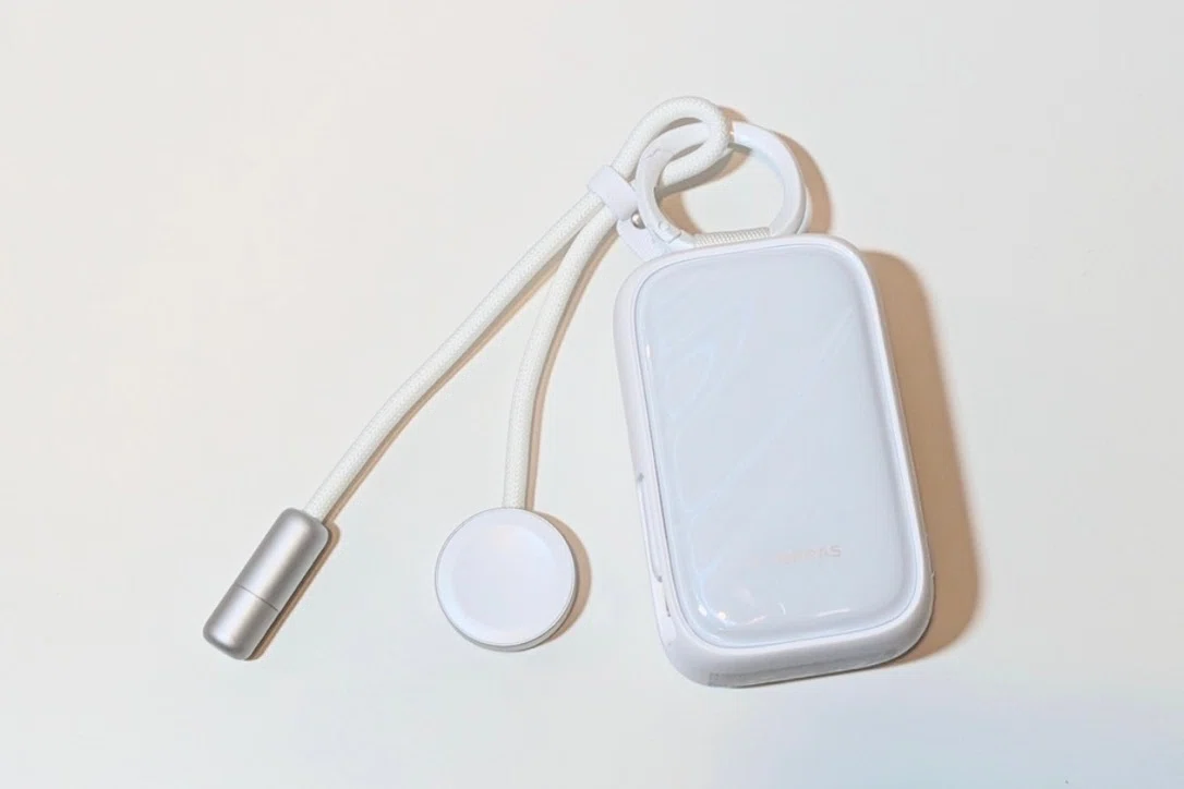 TORRAS PearlGo 2in1レビュー！Apple Watchも充電できる、持ち歩きたくなるモバイルバッテリーだった