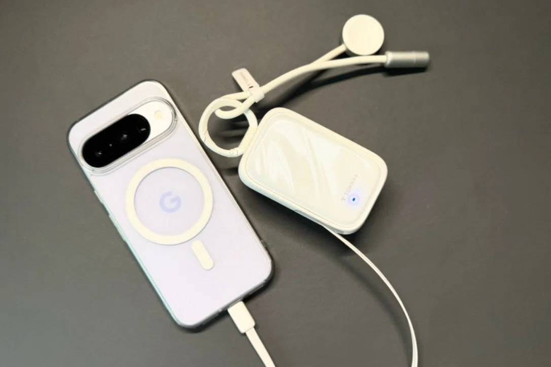 TORRAS PearlGo 2in1レビュー！Apple Watchも充電できる、持ち歩きたくなるモバイルバッテリーだった