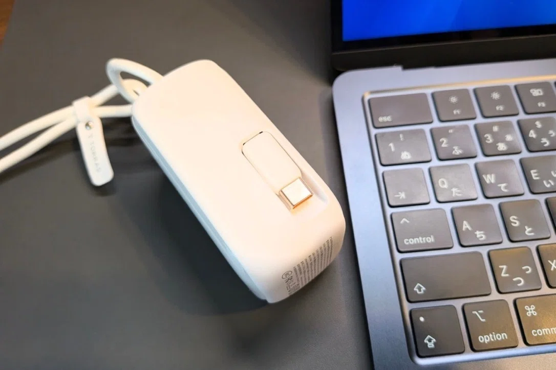 TORRAS PearlGo 2in1レビュー！Apple Watchも充電できる、持ち歩きたくなるモバイルバッテリーだった