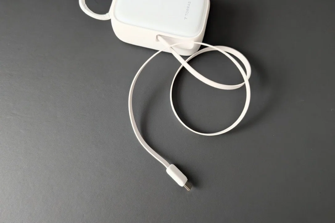 TORRAS PearlGo 2in1レビュー！Apple Watchも充電できる、持ち歩きたくなるモバイルバッテリーだった
