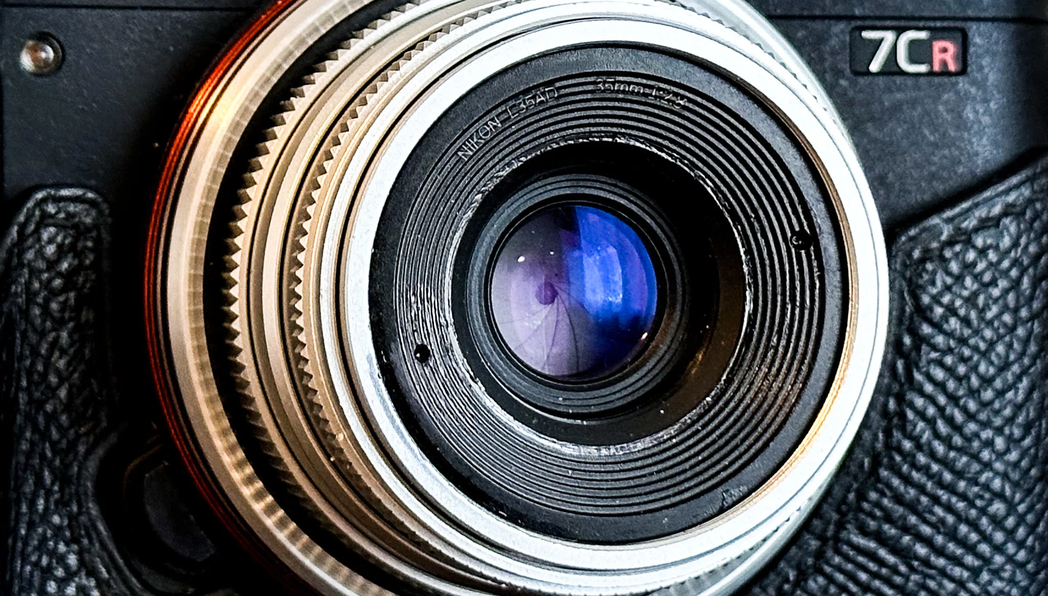 Nikonピカイチのレンズは、文字通り ピカイチだった。 Nikon L35AF の