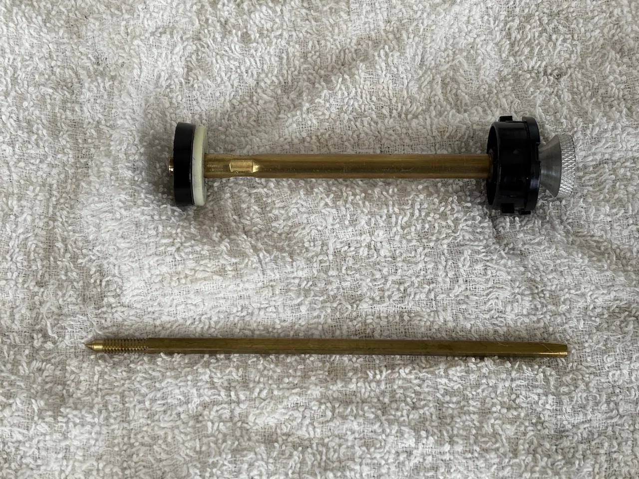 何十年ぶりの目覚め！ Coleman 413Hをメンテしてみた｜Tinkerer's Notebook