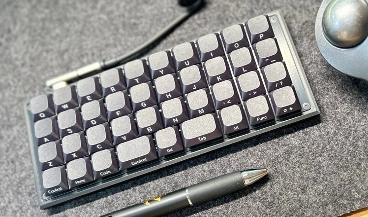 40Plusという自作キーボードを作ったよ｜Kz
