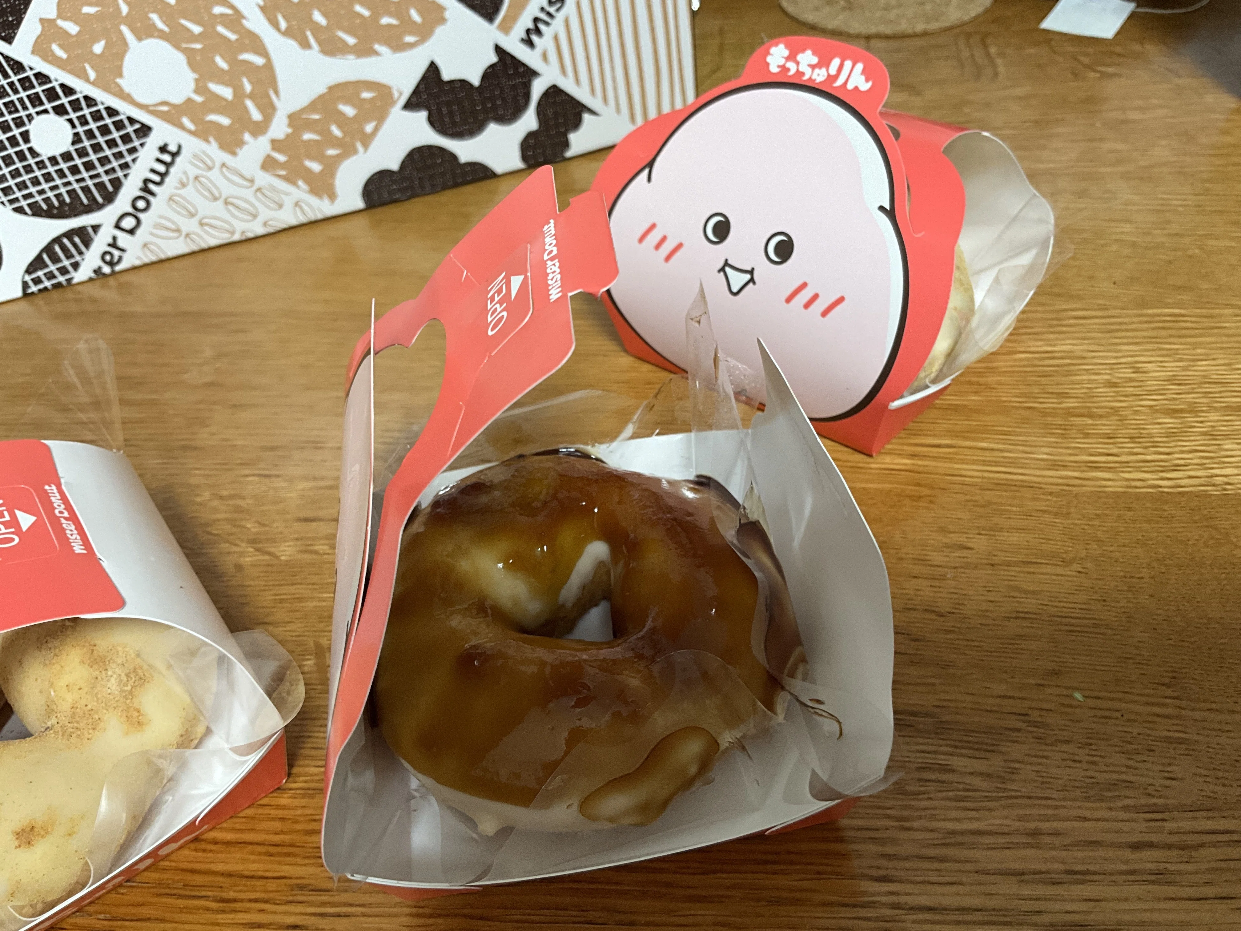 専用バブルランドとろけるチーズタワー/mellojoyドーナツ2点まとめ 希少性としてのドーナツ――もっちゅりん観察記録：2026年7月5日（日