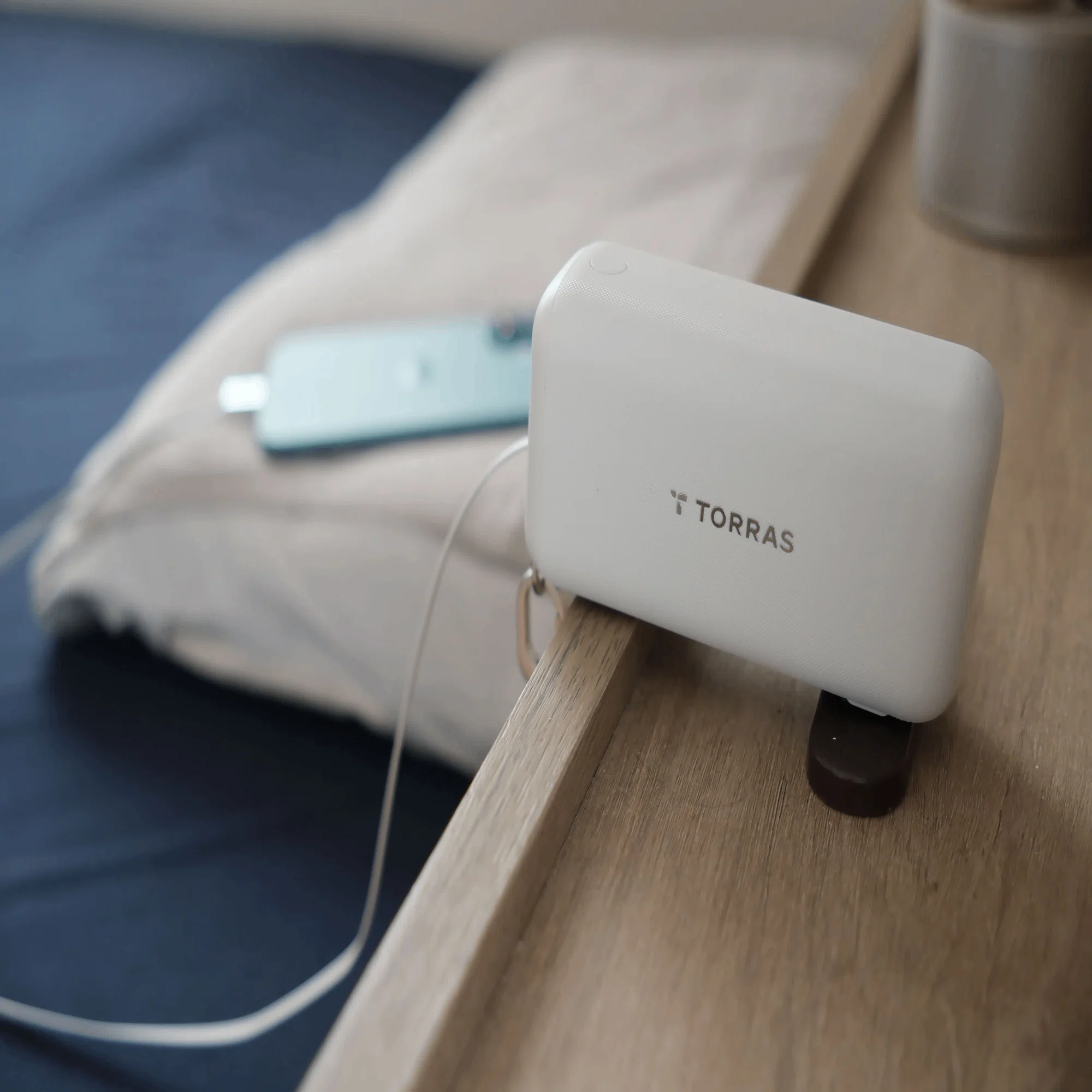 Amazonプライムデー】モバイルバッテリーは“着る”時代へ！TORRASの新2