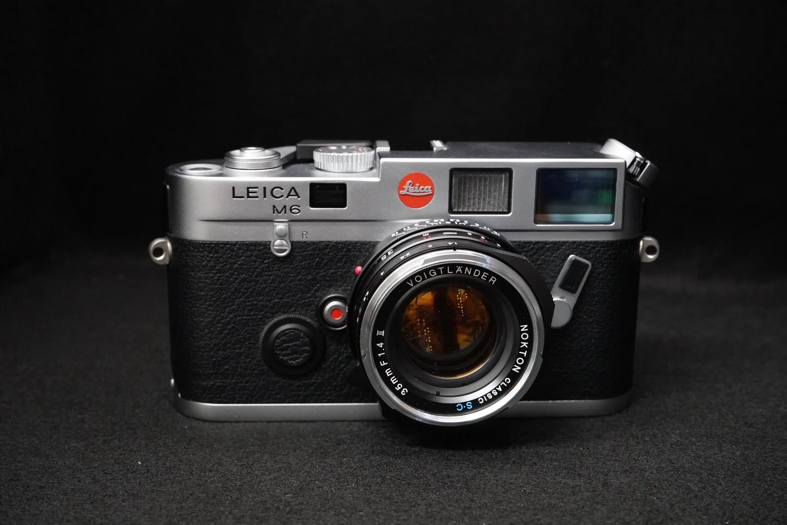 静寂に刻む、一瞬の音。LEICA M6｜tackphoto