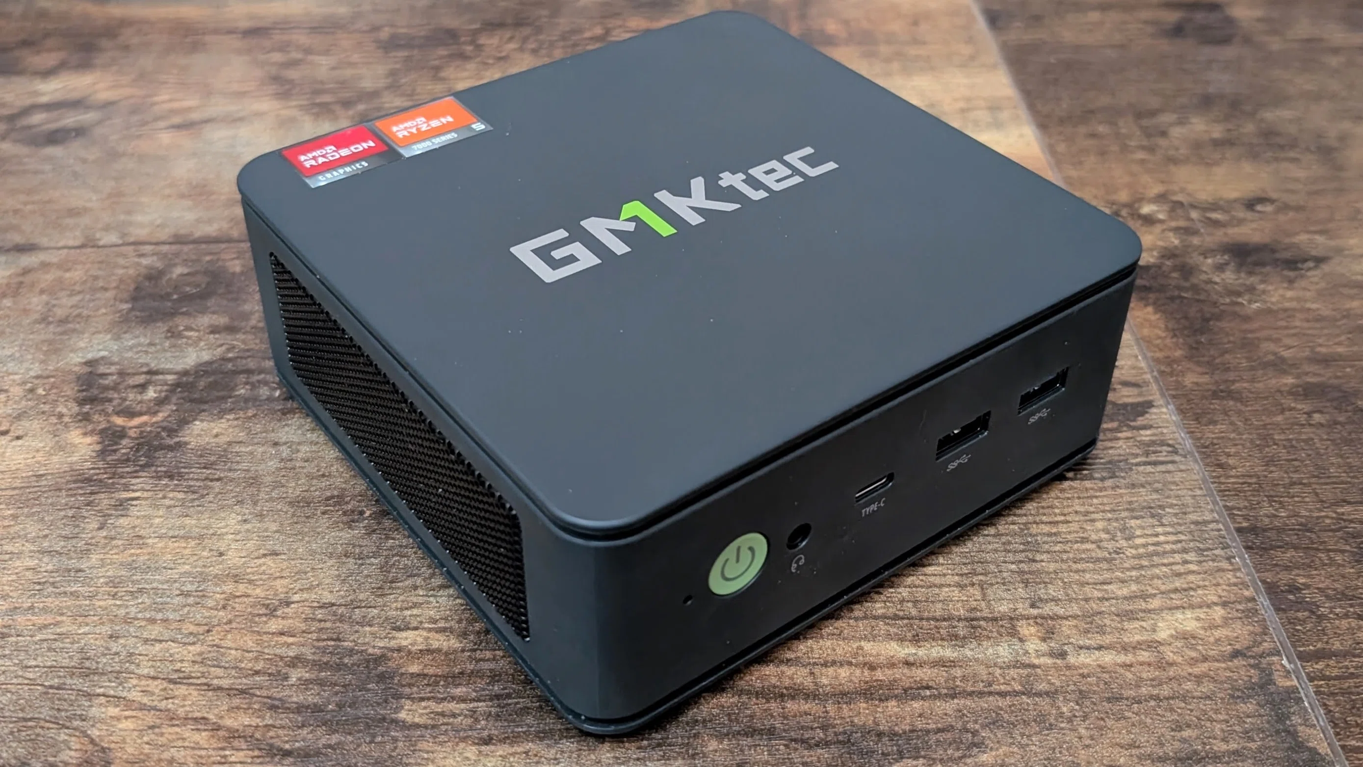 GMKtec Nucbox M6 Ultra 実機レビュー 【Ryzen 5 7640HS搭載ミニPC
